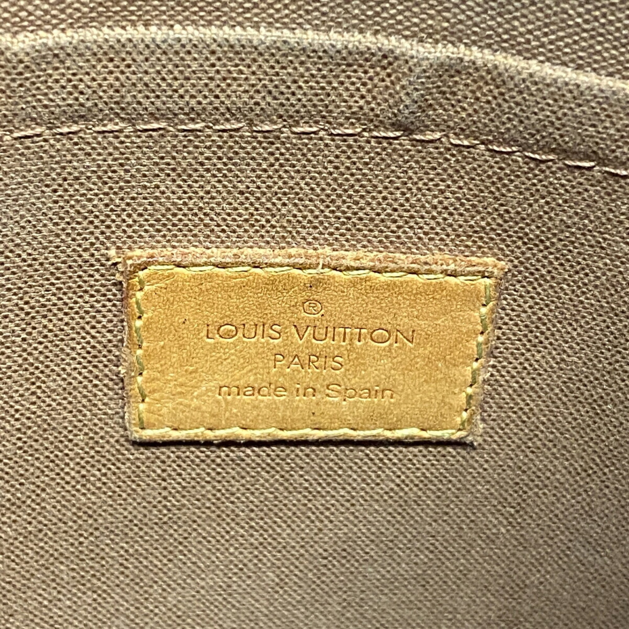 Louis Vuitton Brown Shoulder Bag (Pre-Owned)