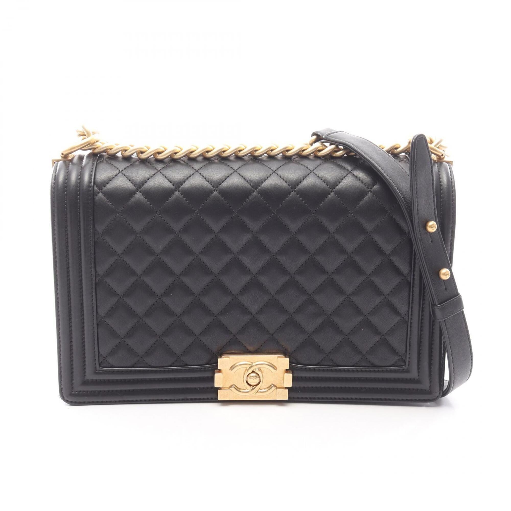 Chanel Black Leather Handbag Shoulder Bag (Pre-Owned)