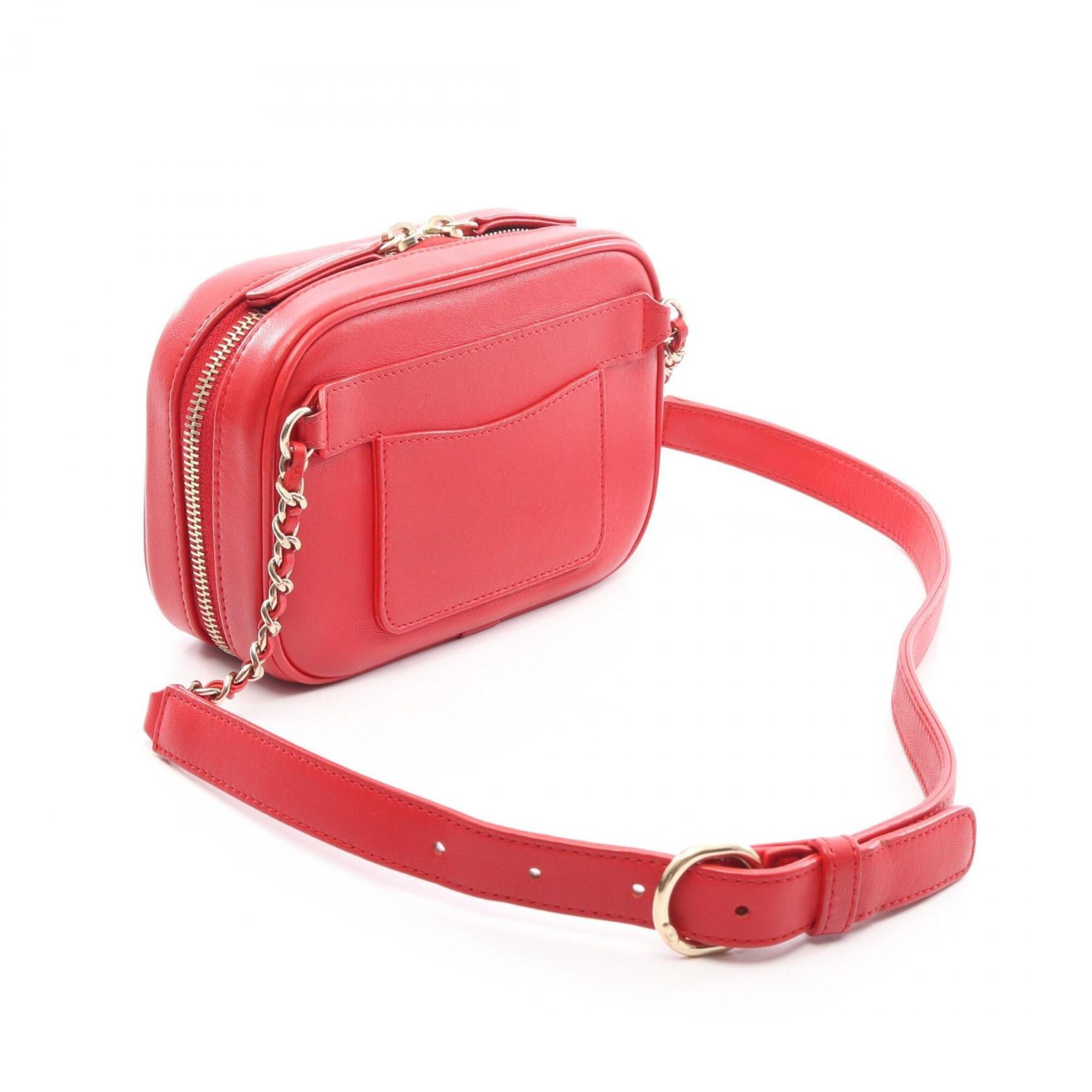 Chanel Red Color Leather Fanny Pack (Pre-Owned)