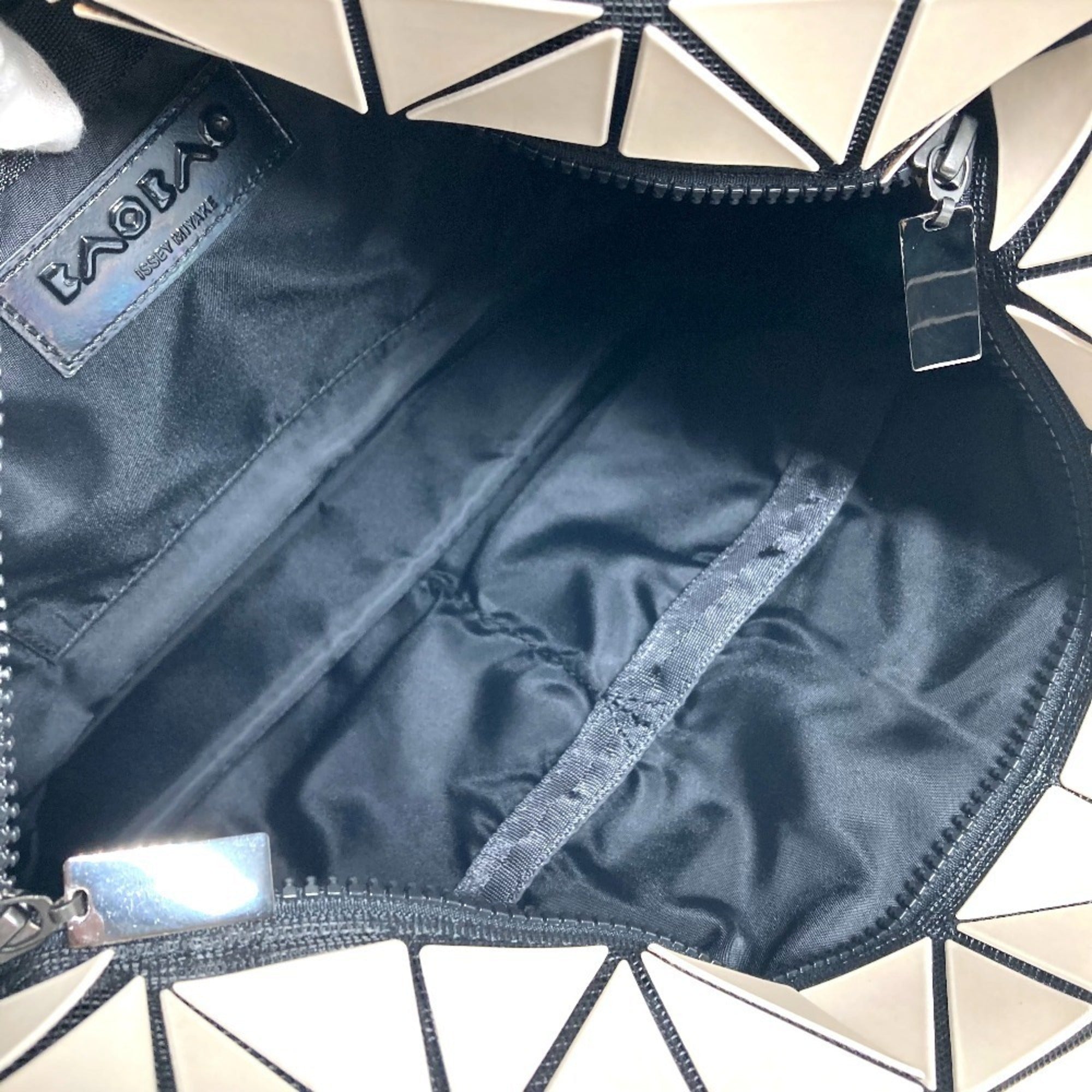 Issey Miyake Beige Black Leather Pvc Shoulder Bag Tote Bag (Pre-Owned)