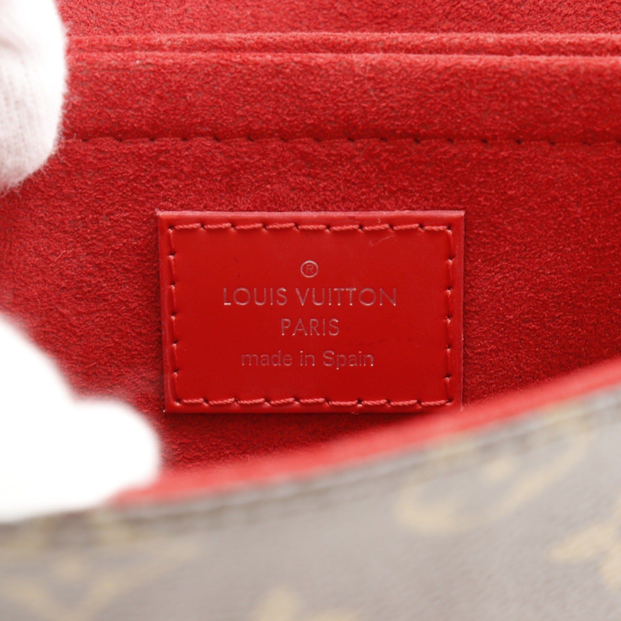 Louis Vuitton Monogram Brown Red Color Monogram Epi Leather Shoulder Bag (Pre-Owned)