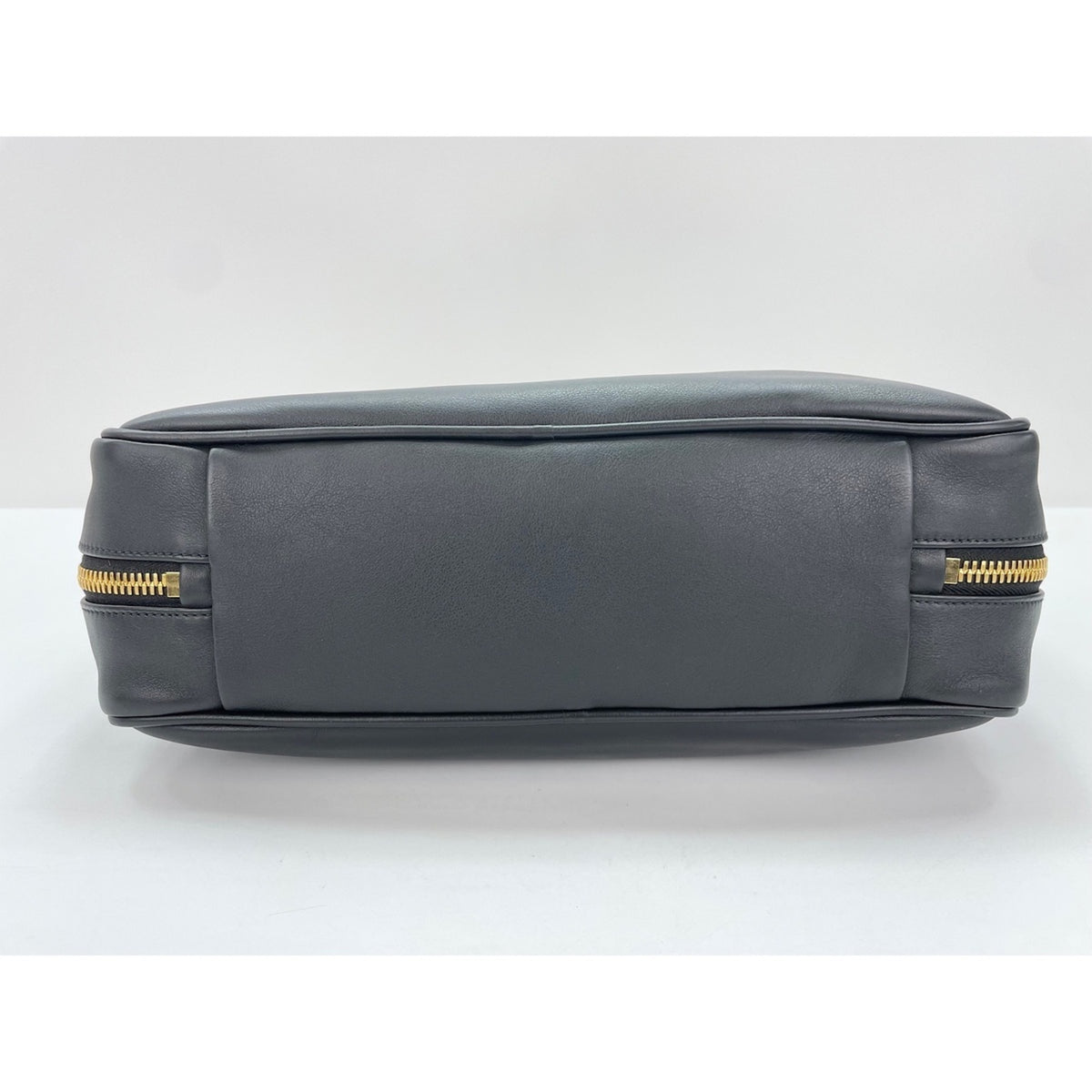 Miu Miu Black Handbag (Pre-Owned)