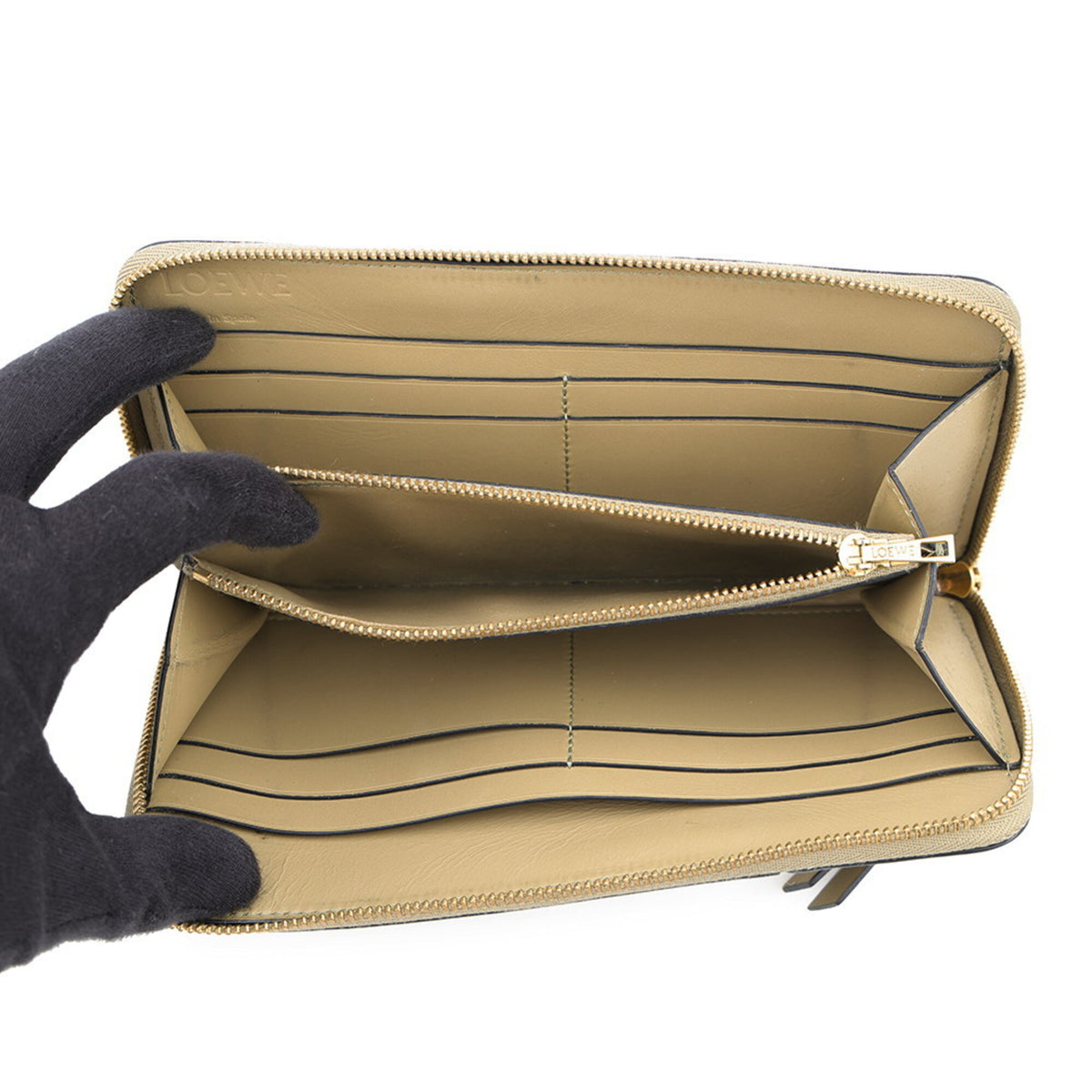 Loewe Beige Brown Leather Long Wallet (Bi-Fold) (Pre-Owned)