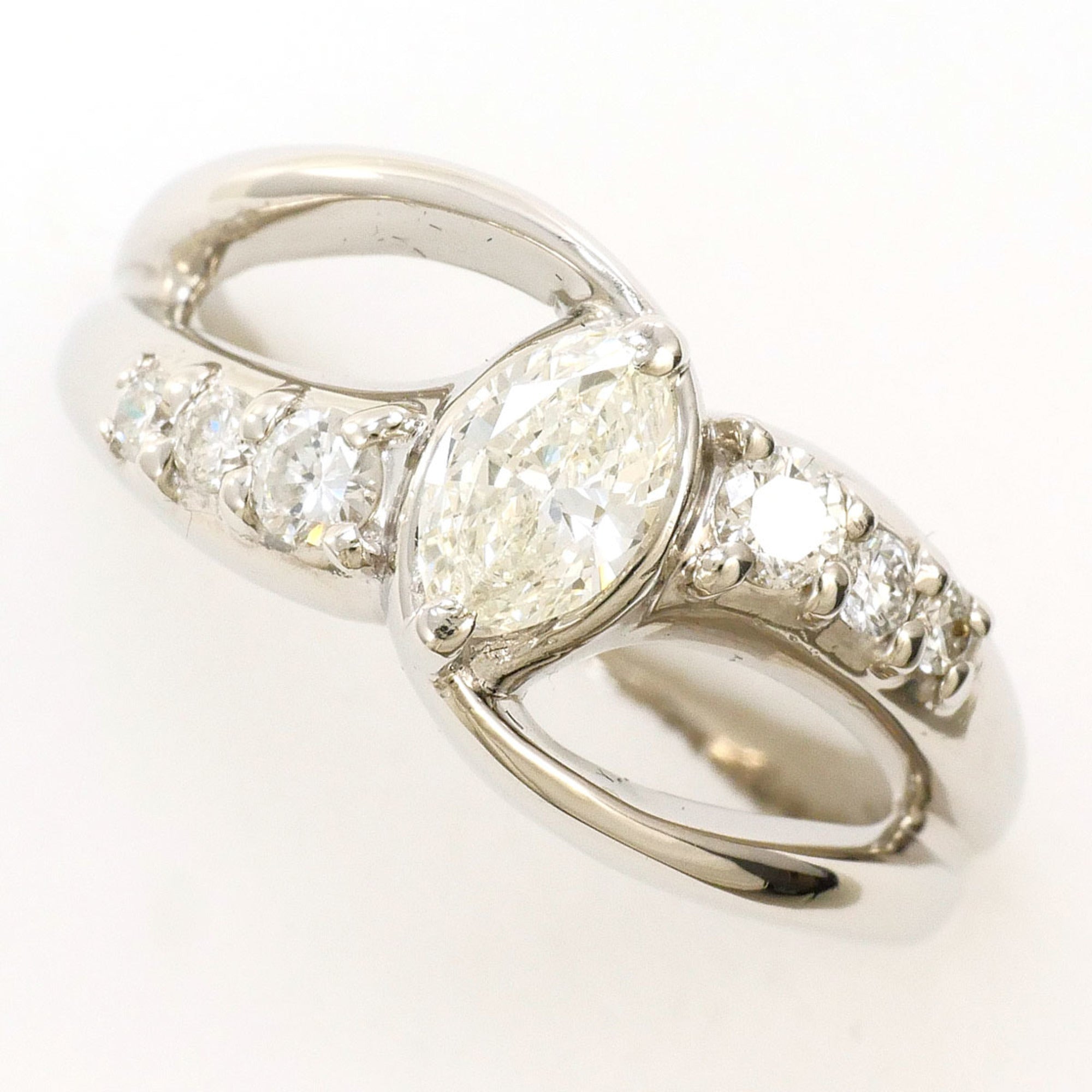 Unbranded Platinum Platinum 900 Band Ring (Pre-Owned)