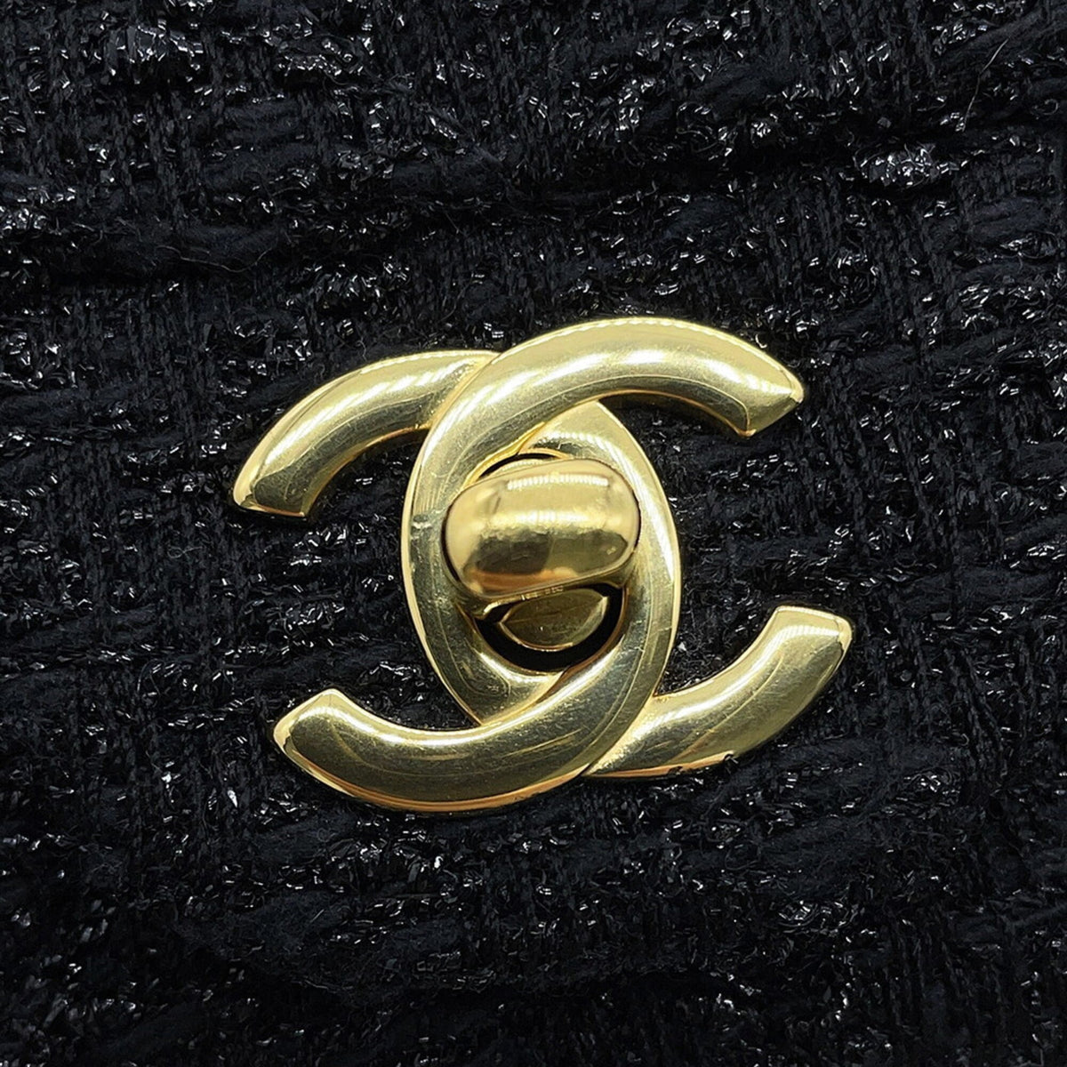 Chanel Black Tweed Handbag Shoulder Bag (Pre-Owned)