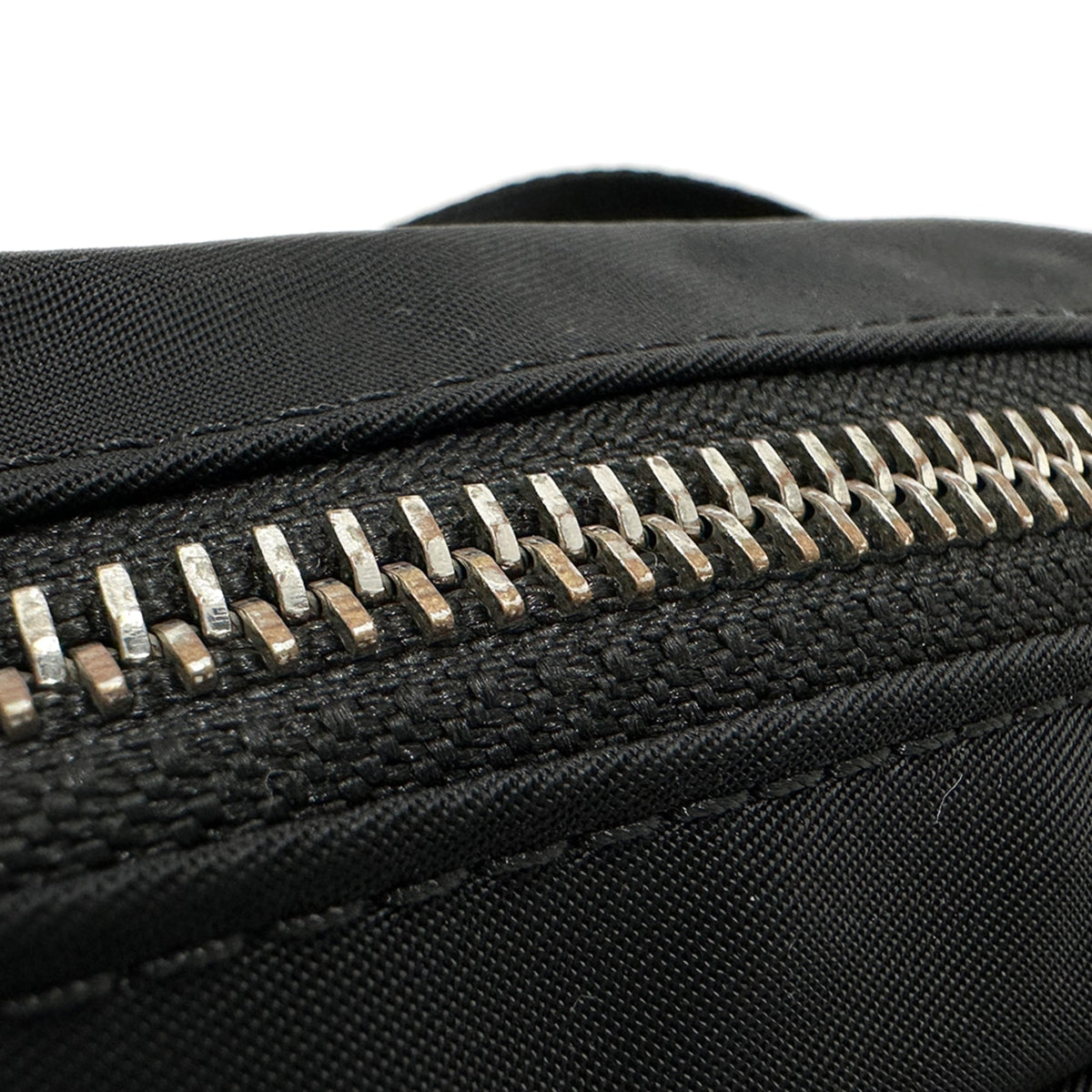 Burberry Black Nylon Handbag Sling Bag (Pre-Owned)