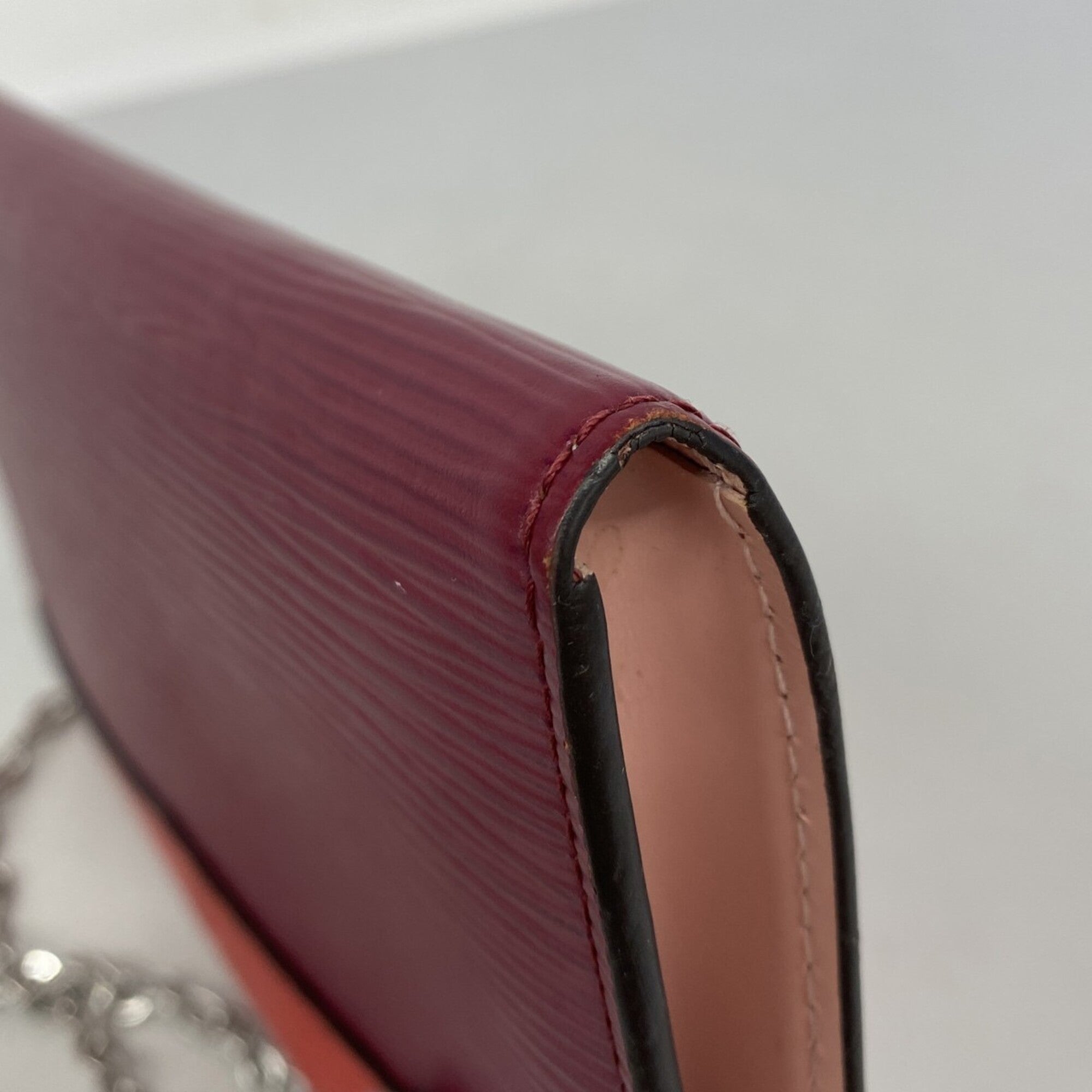 Louis Vuitton Pink Red Color Chain/Shoulder Wallet (Pre-Owned)