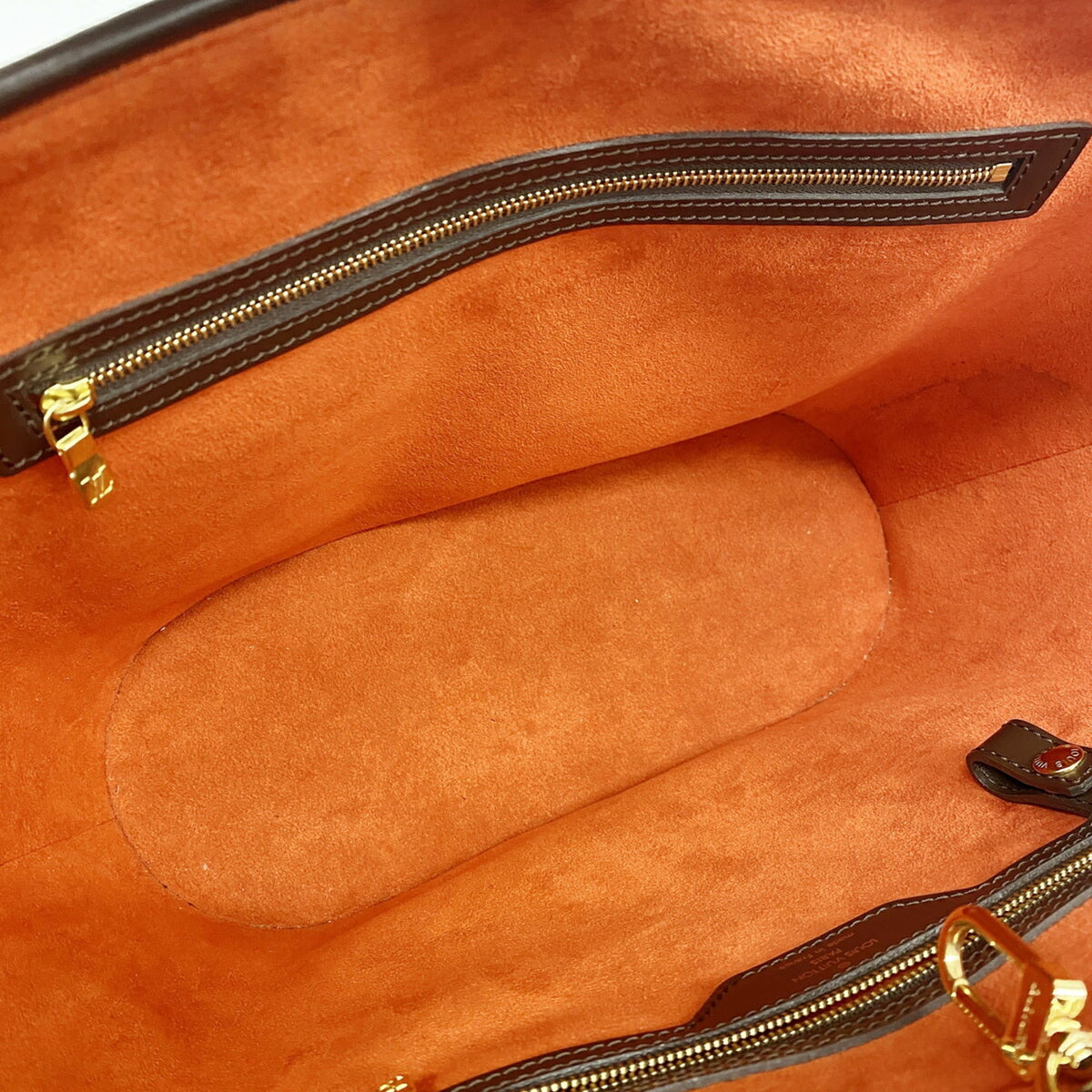 Louis Vuitton Ebene Handbag (Pre-Owned)