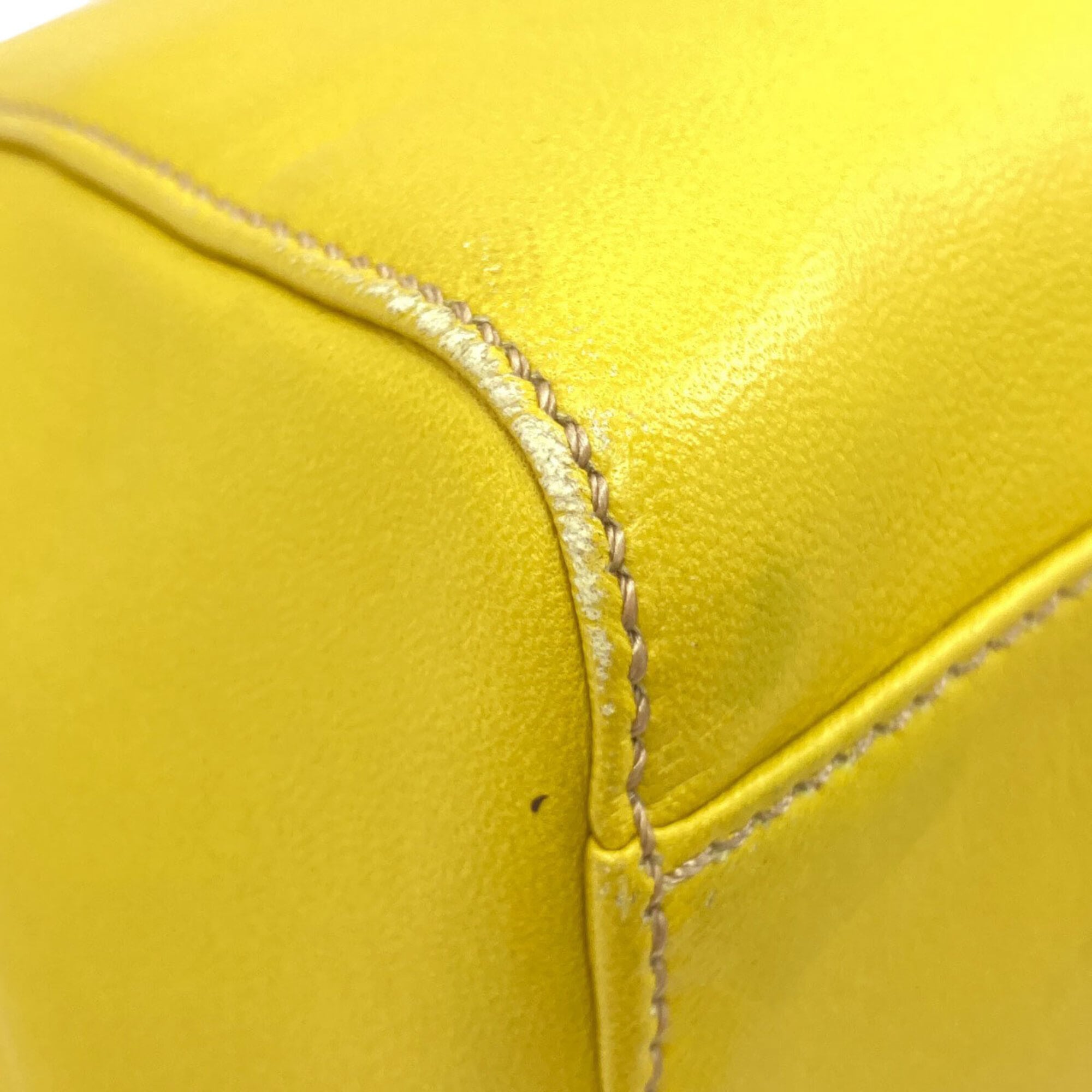 Fendi Blue Yellow Leather Handbag (Pre-Owned)