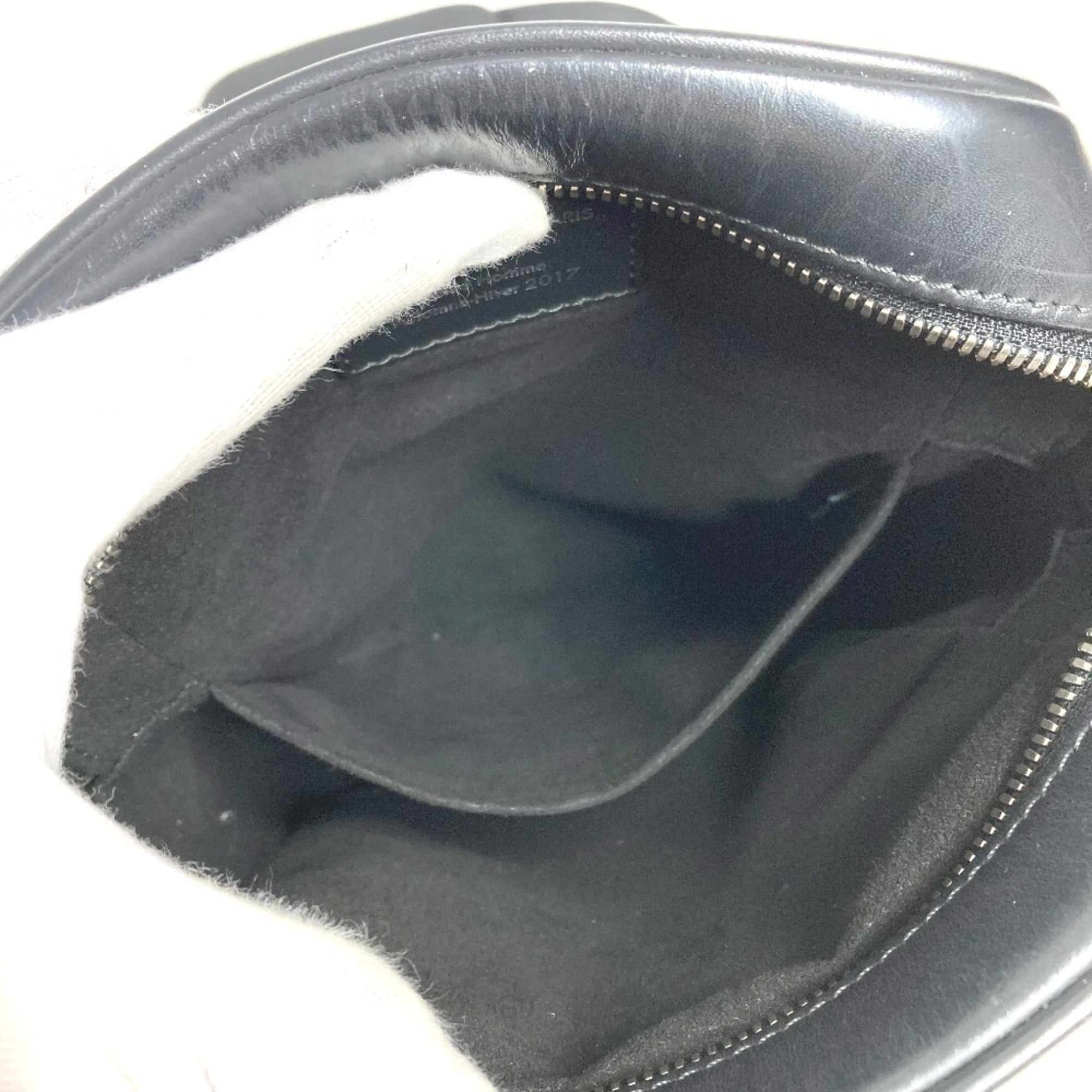Louis Vuitton Epi Black Noir Epi Leather Shoulder Bag (Pre-Owned)