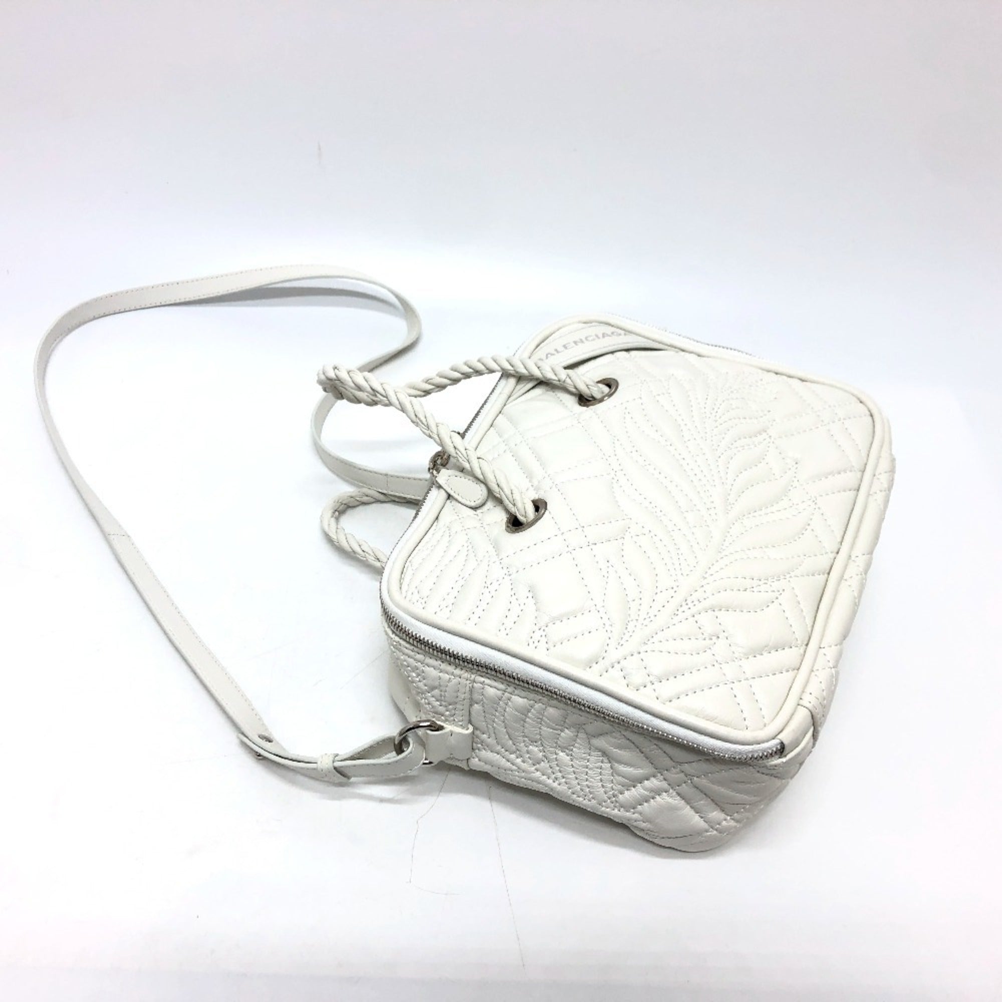 Balenciaga White Leather Handbag (Pre-Owned)