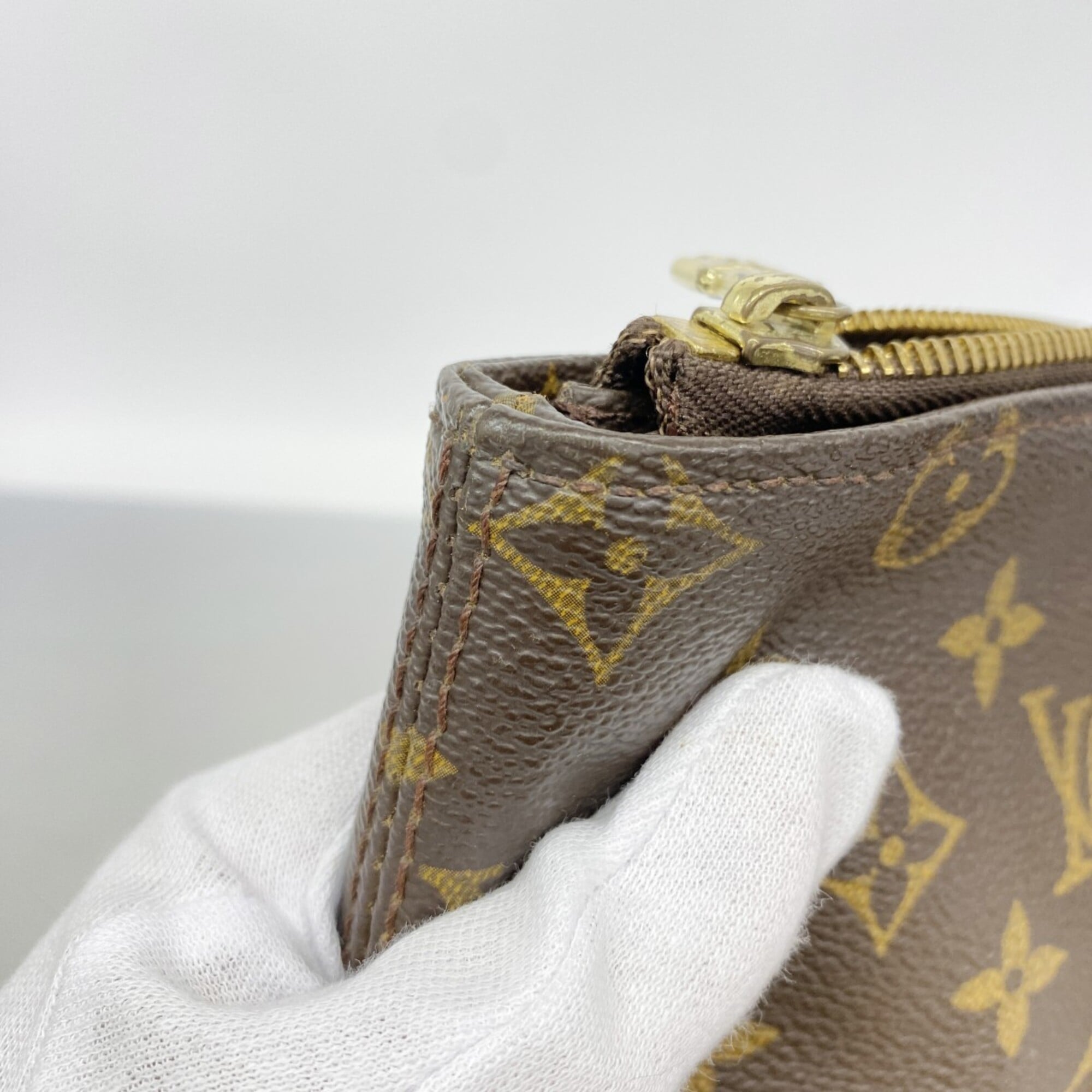 Louis Vuitton Brown Tote Bag (Pre-Owned)