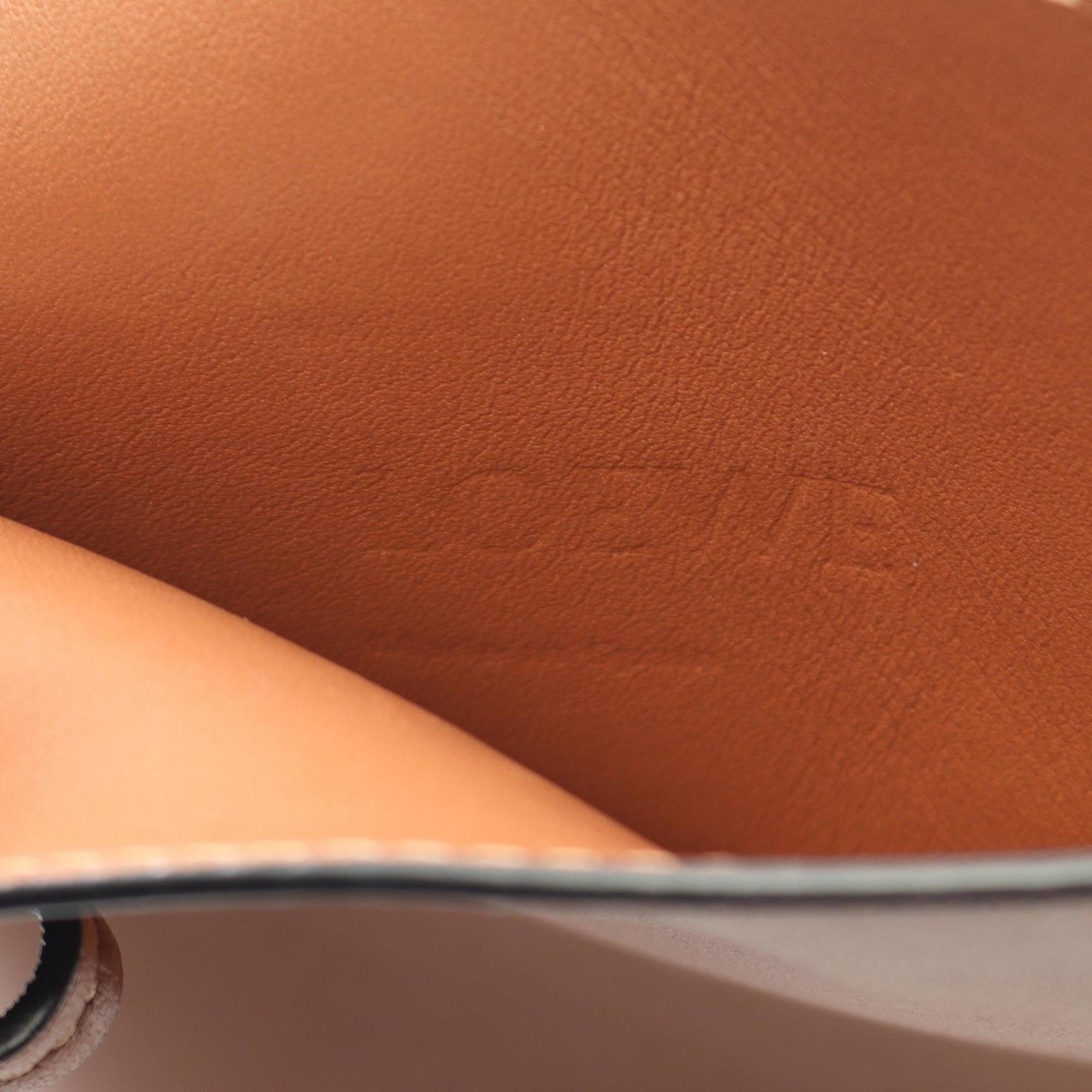 Loewe Brown Leather Shoulder Bag (Pre-Owned)