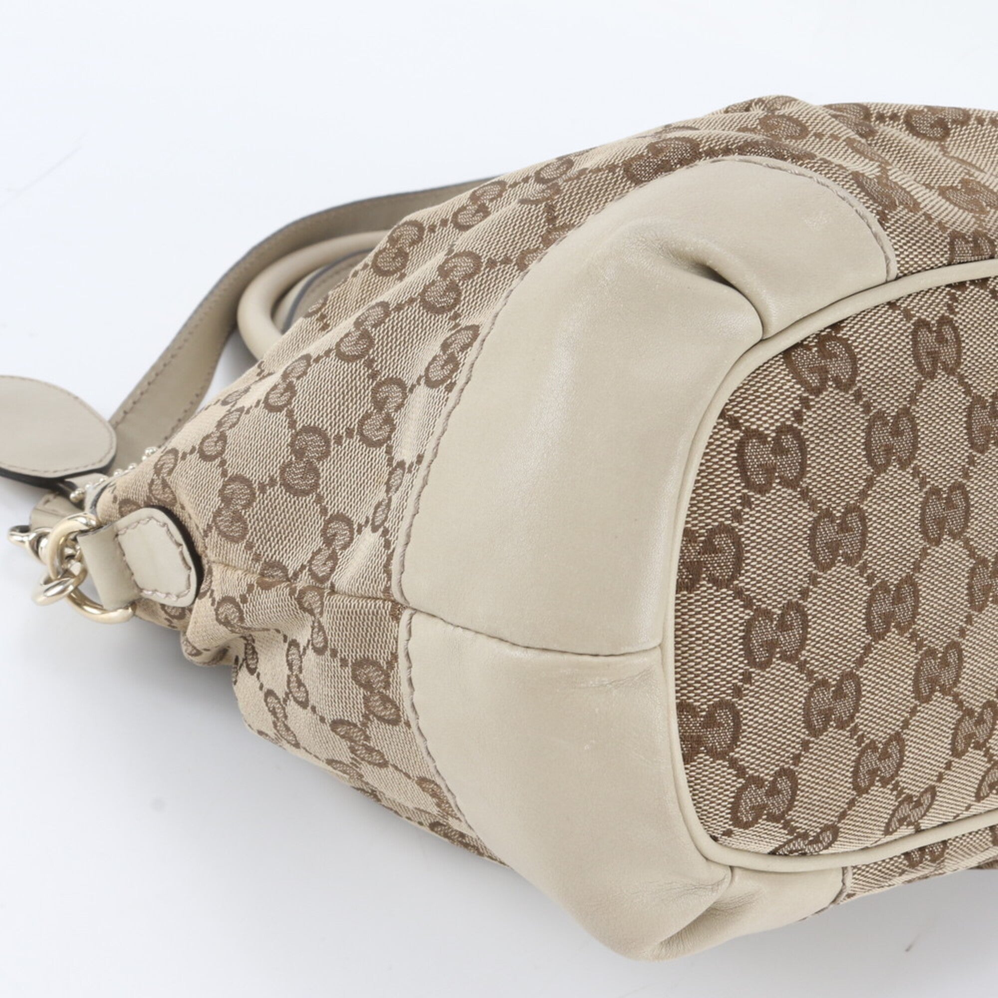 Gucci Gg Canvas Beige Ivory Gg Canvas Leather Handbag Shoulder Bag Tote Bag (Pre-Owned)