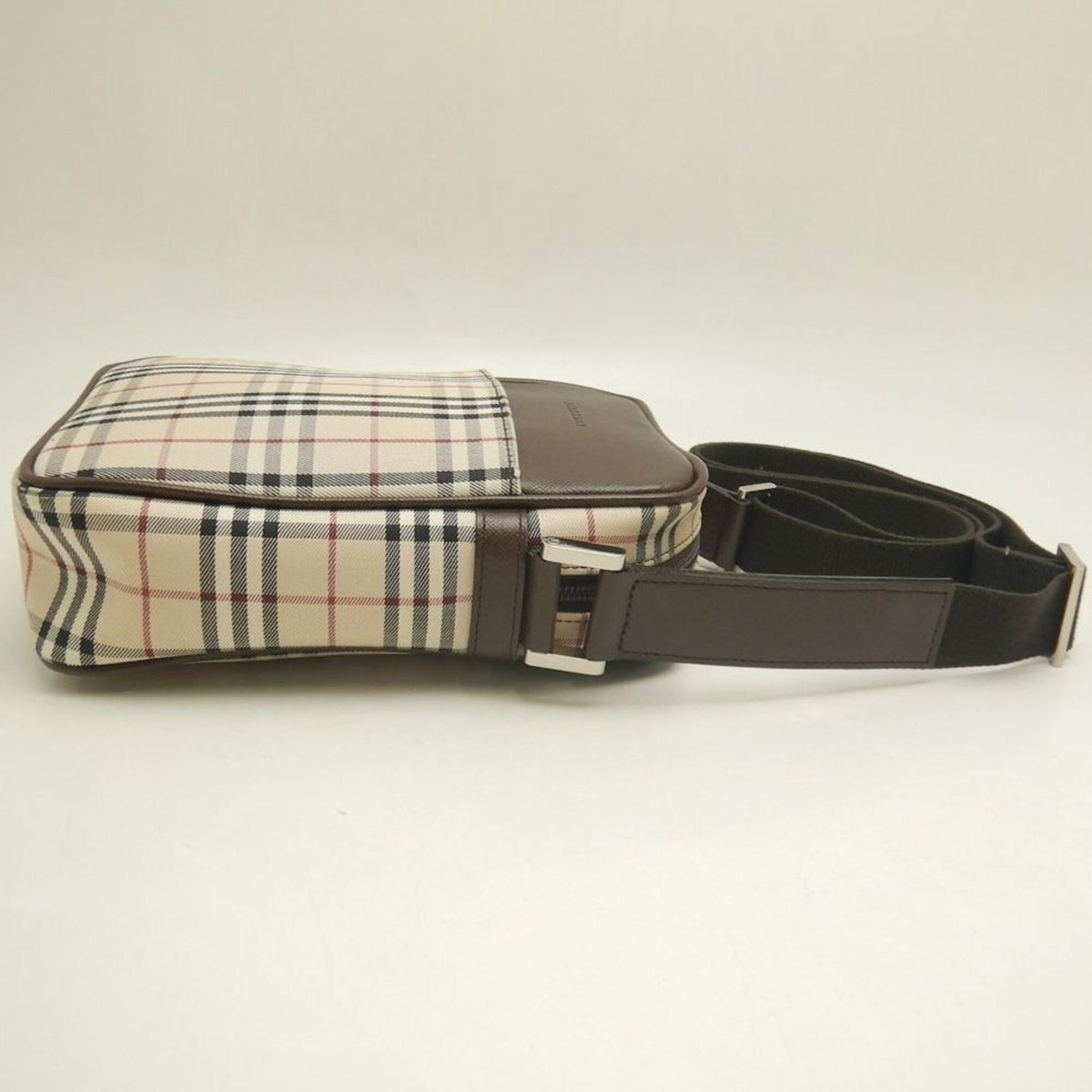 Burberry Brown Canvas Leather Shoulder Bag (Pre-Owned)