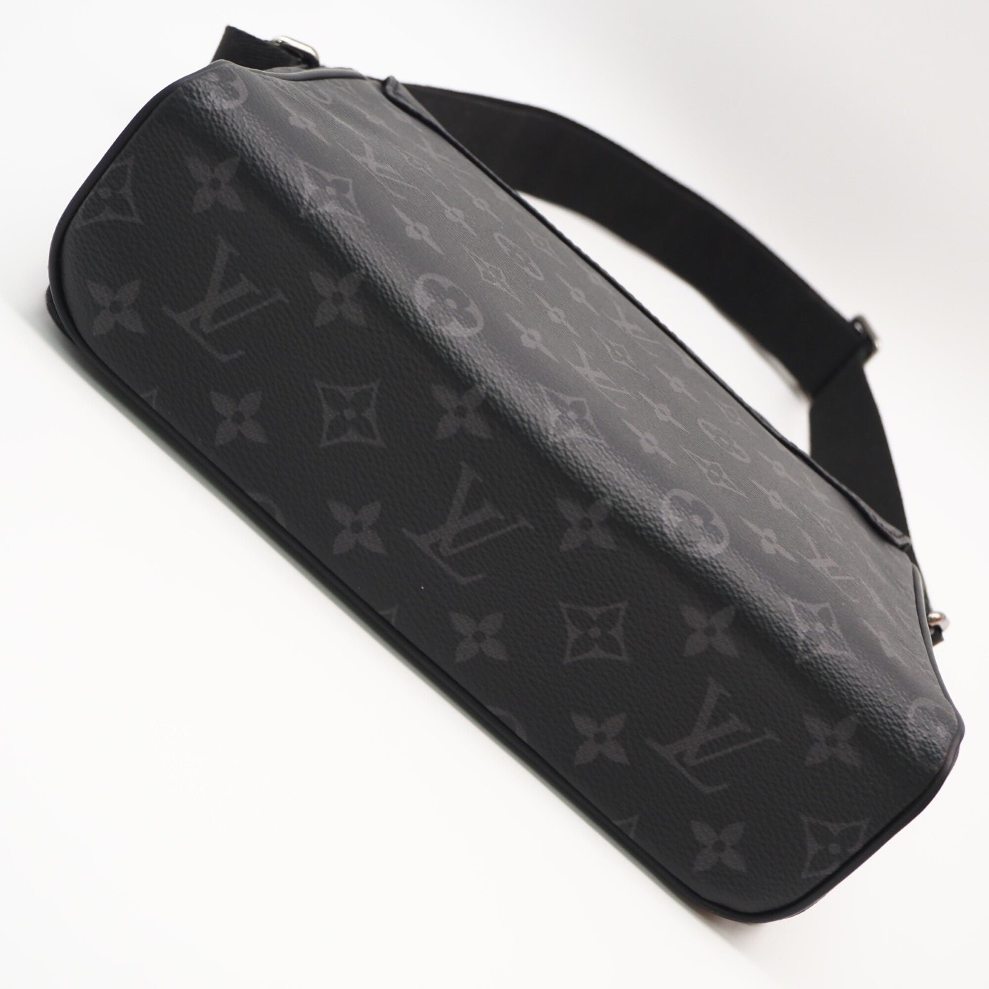 Louis Vuitton Monogram Eclipse Black Gray Coated Canvas Leather Shoulder Bag (Pre-Owned)