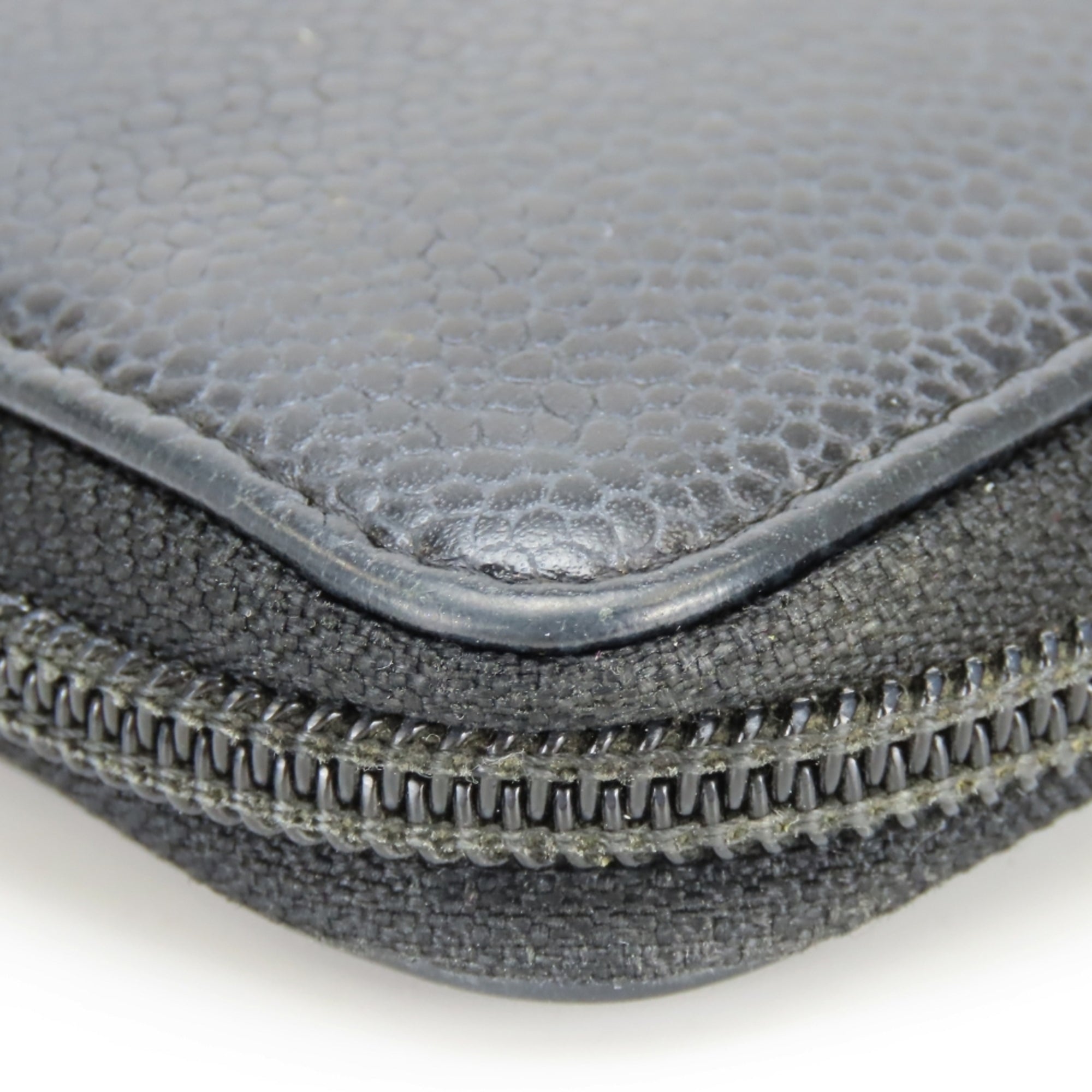 Chanel Black Grained Calfskin Long Wallet (Bi-Fold) (Pre-Owned)