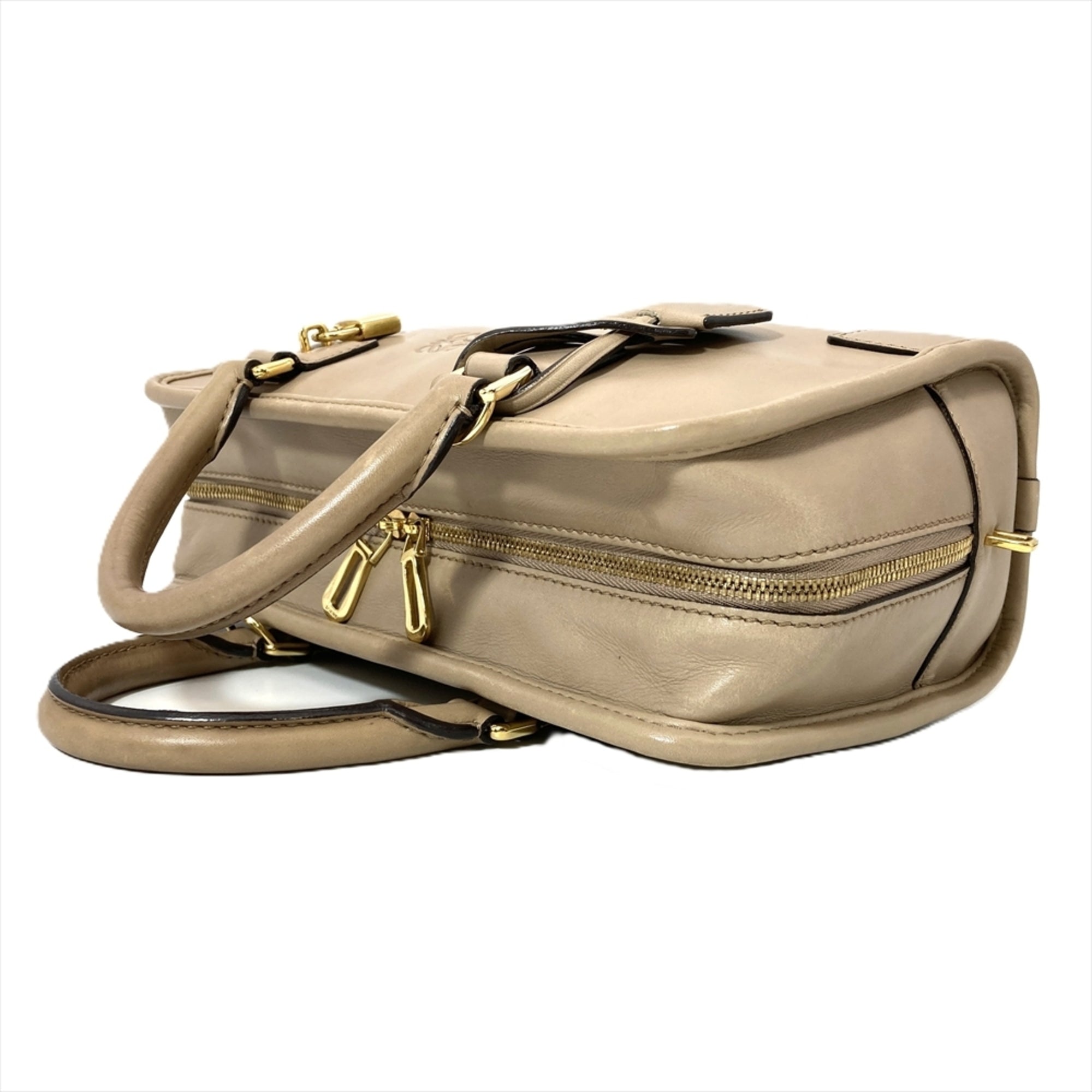Loewe Beige Leather Handbag (Pre-Owned)