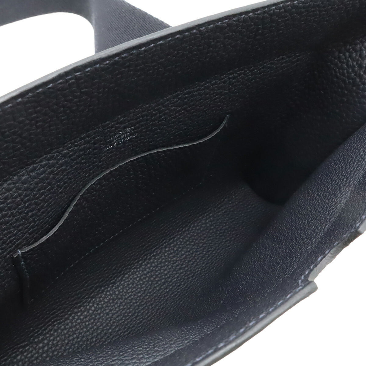 Hermes Black Togo Leather Shoulder Bag (Pre-Owned)