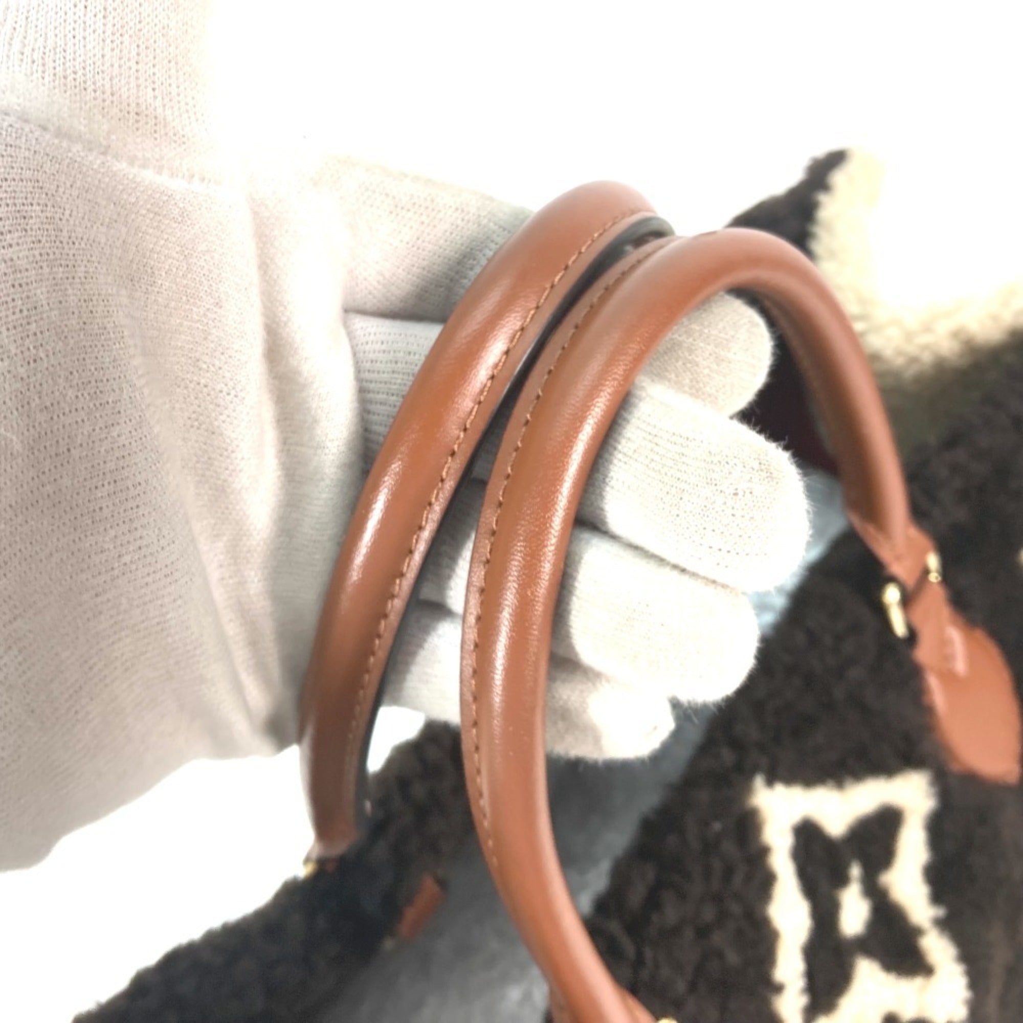 Louis Vuitton Brown Leather Shoulder Bag (Pre-Owned)