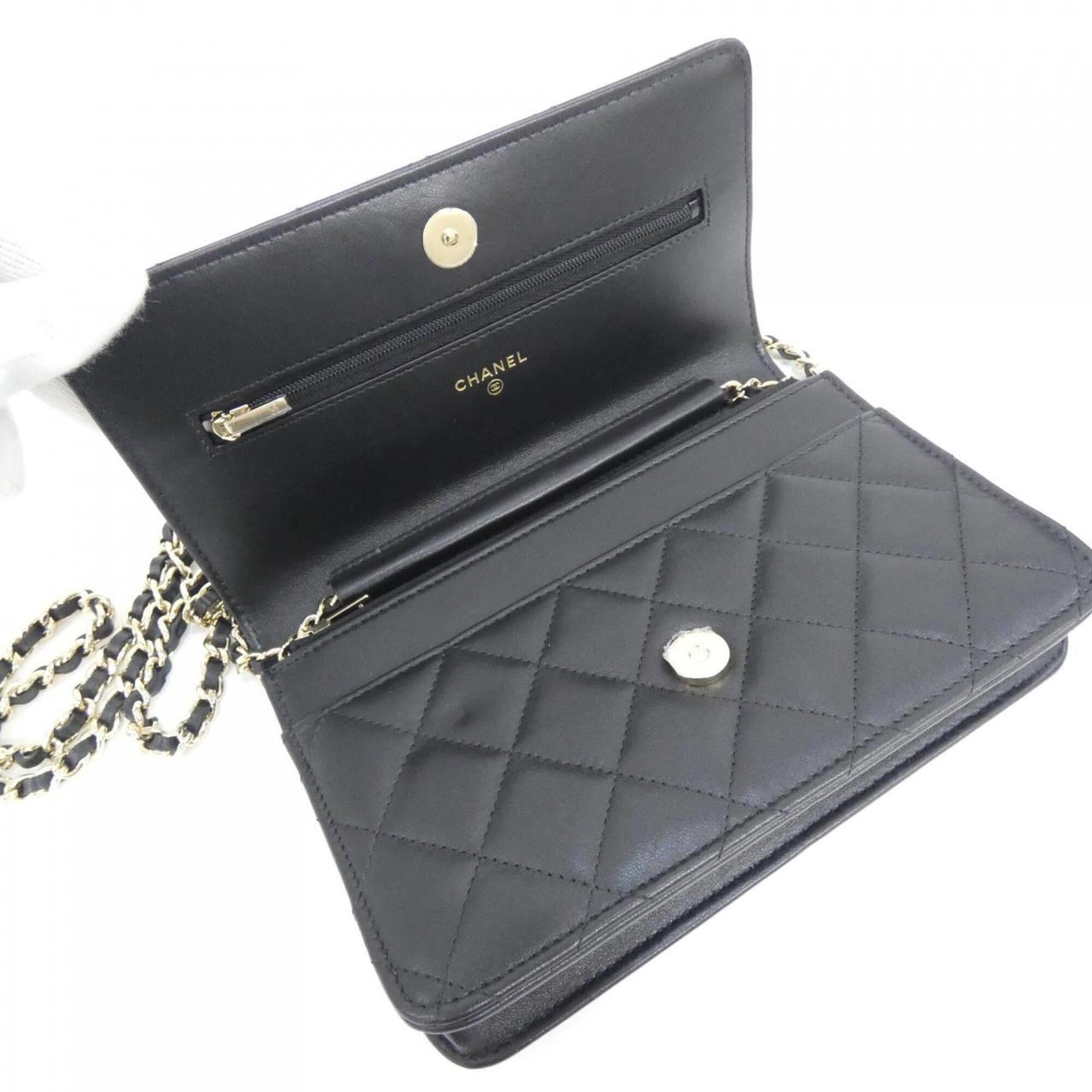 Chanel Black Leather Chain/Shoulder Wallet (Pre-Owned)