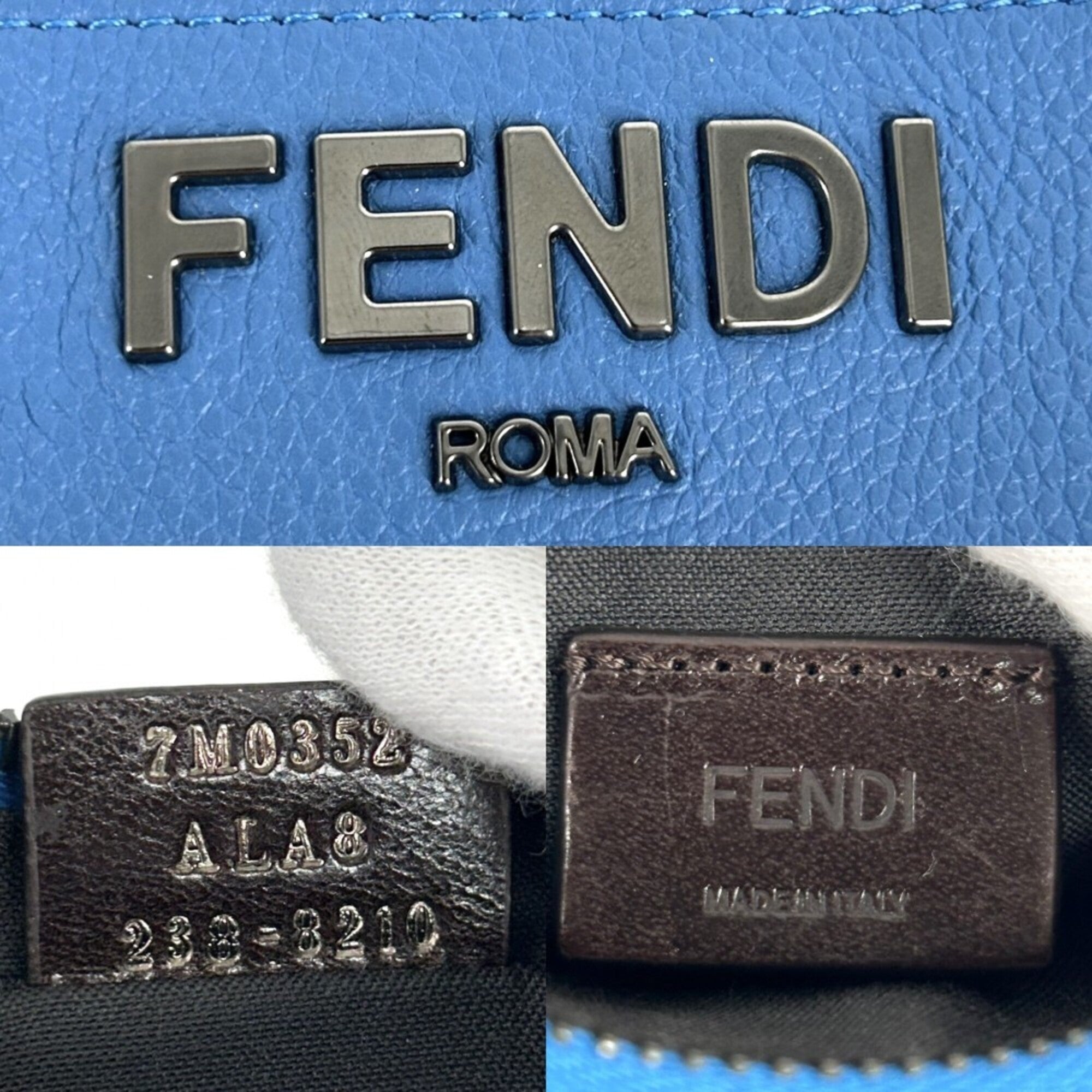Fendi Blue Leather Pouch (Pre-Owned)
