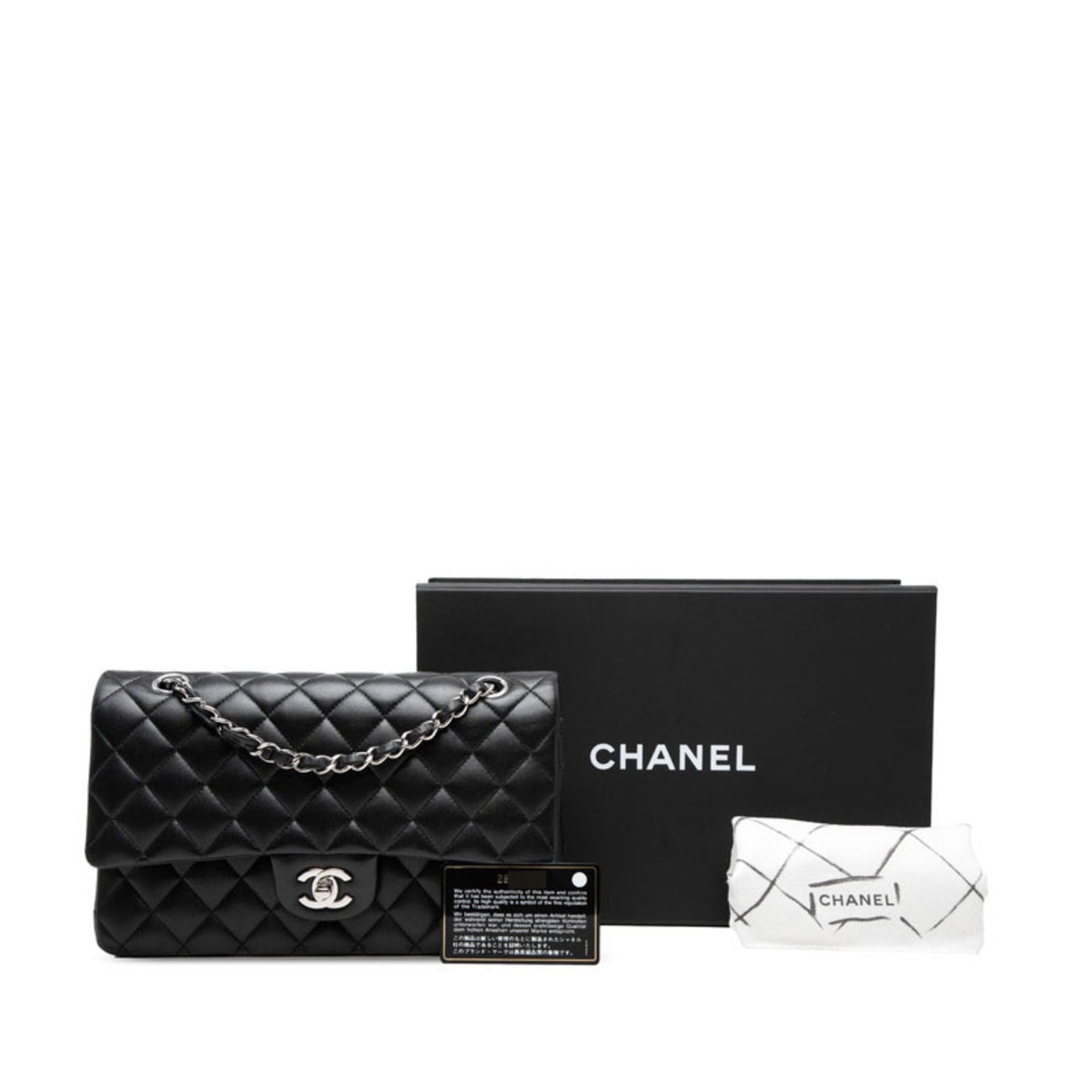 Chanel Black Leather Shoulder Bag (Pre-Owned)