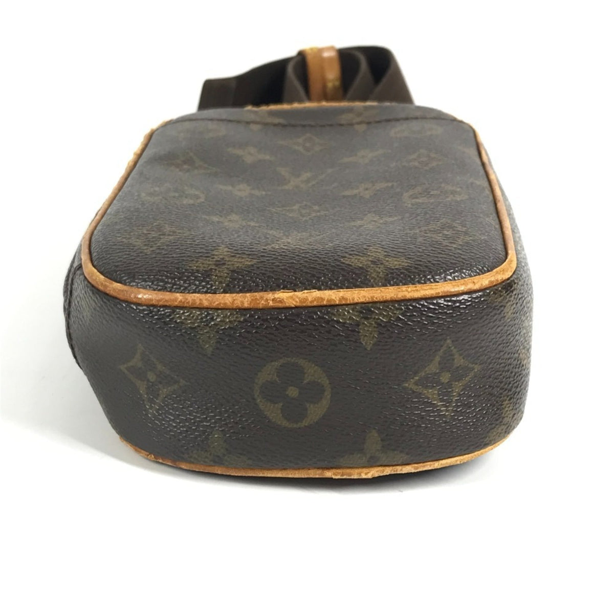 Louis Vuitton Brown Monogram Pochette Shoulder Bag Sling Bag (Pre-Owned)