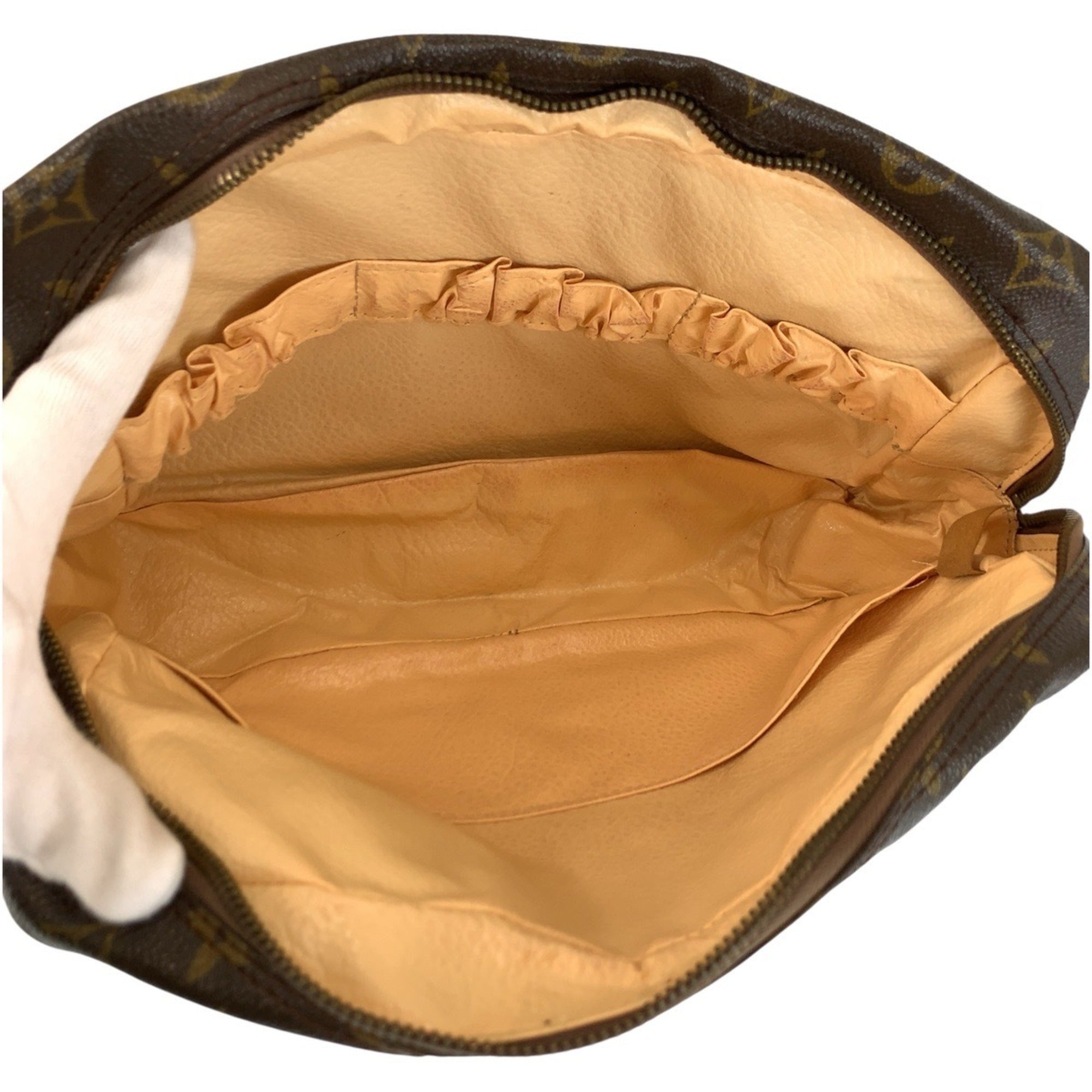 Louis Vuitton Brown Pvc Pouch (Pre-Owned)