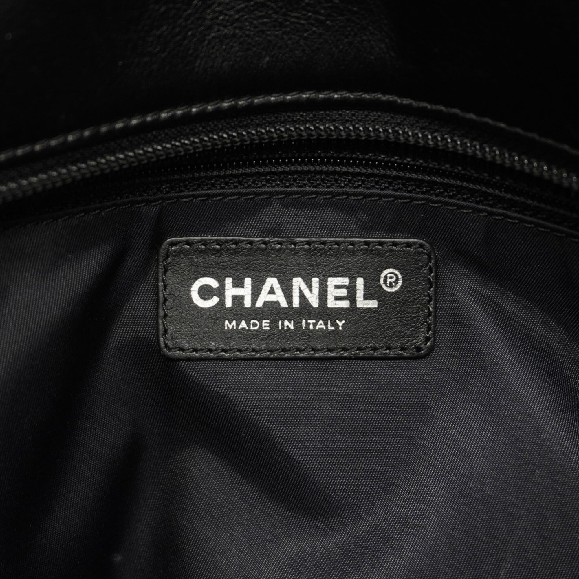 Chanel Black Tote Bag (Pre-Owned)