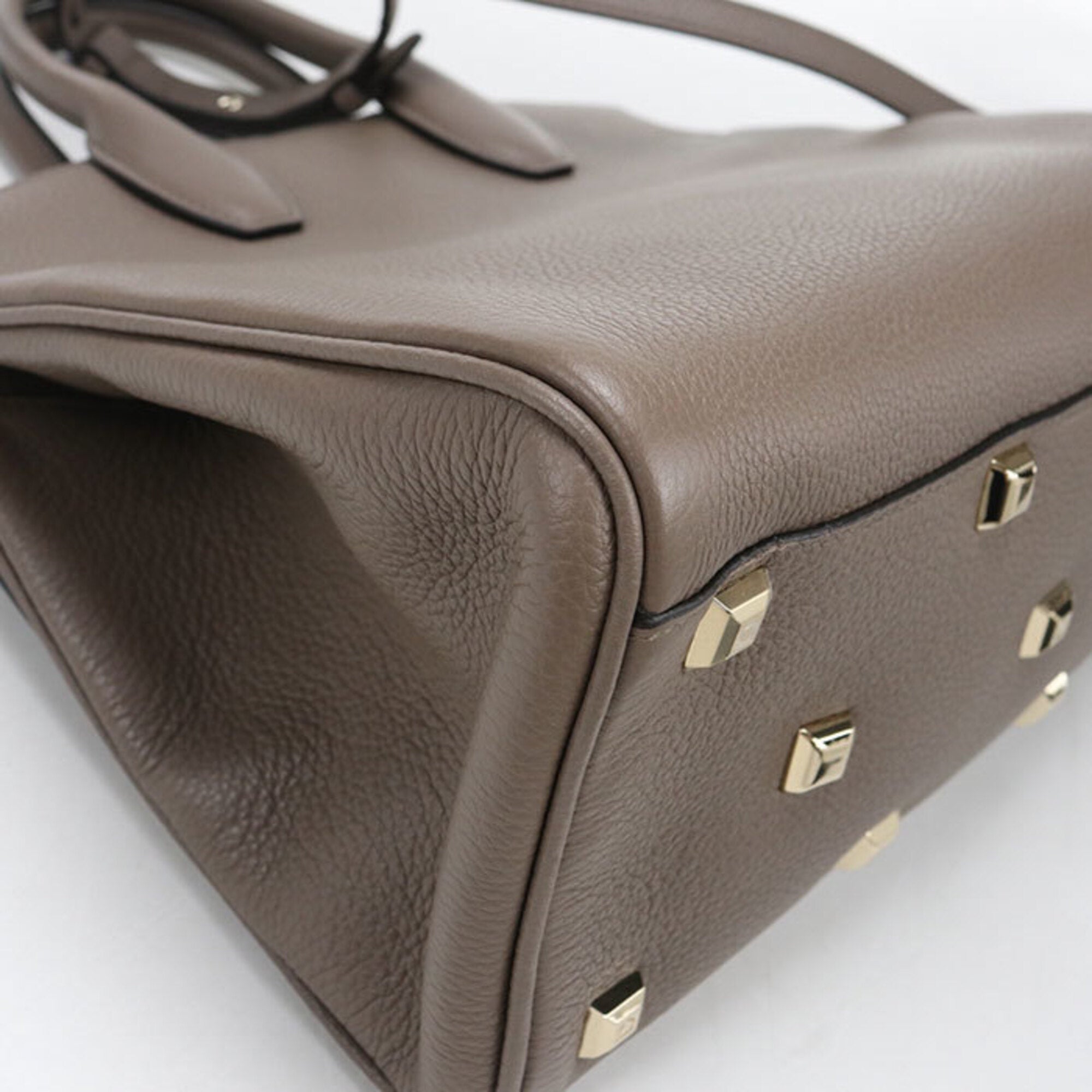 Salvatore Ferragamo Gray Leather Handbag (Pre-Owned)