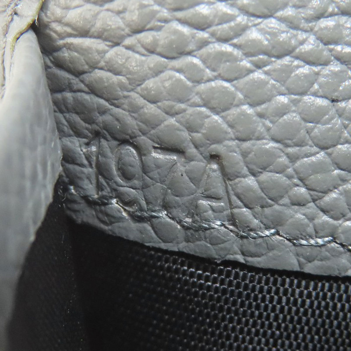 Prada Black Leather Wallet (Bi-Fold) (Pre-Owned)