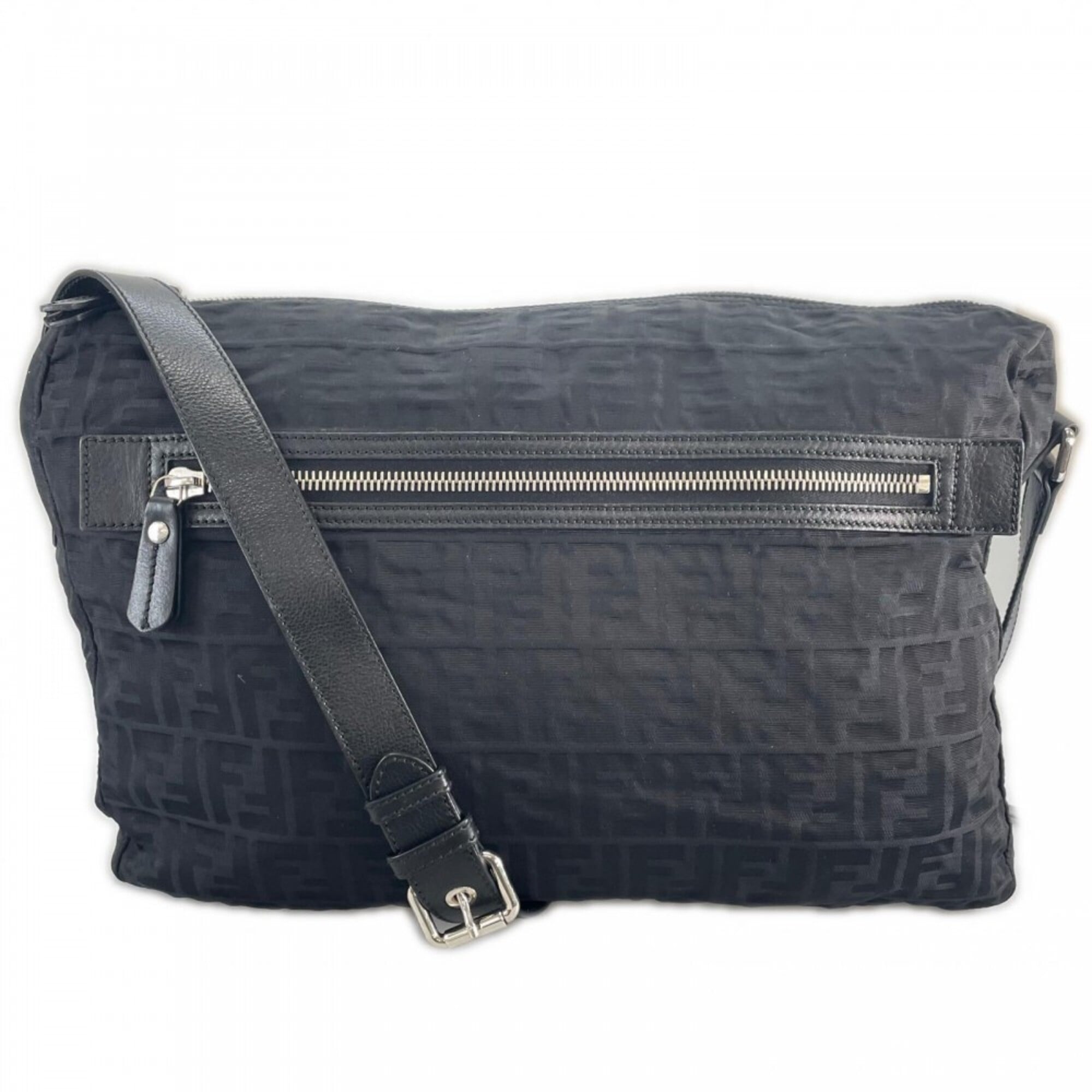 Fendi Black White Nylon Shoulder Bag (Pre-Owned)