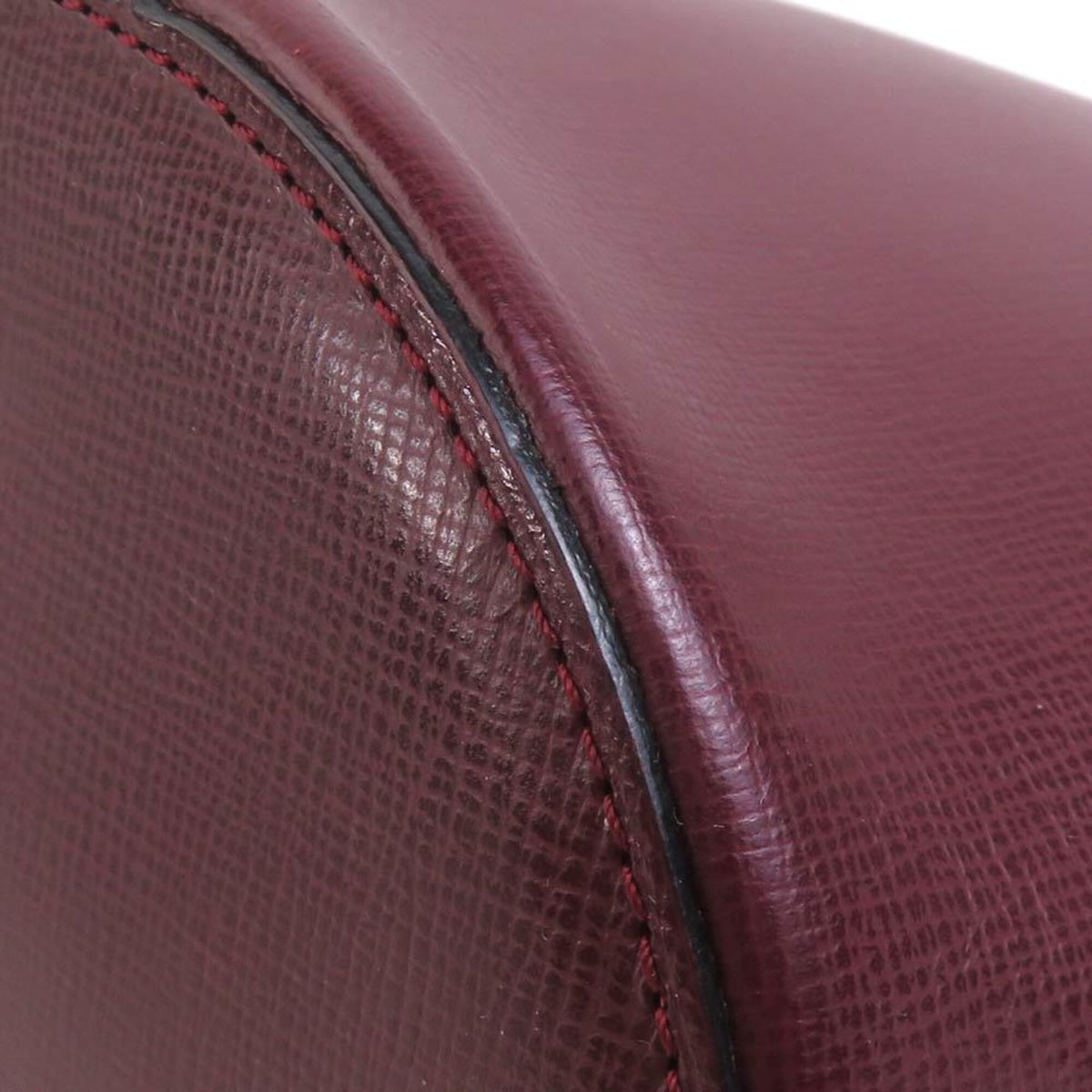 Cartier Burgundy Leather Shoulder Bag (Pre-Owned)