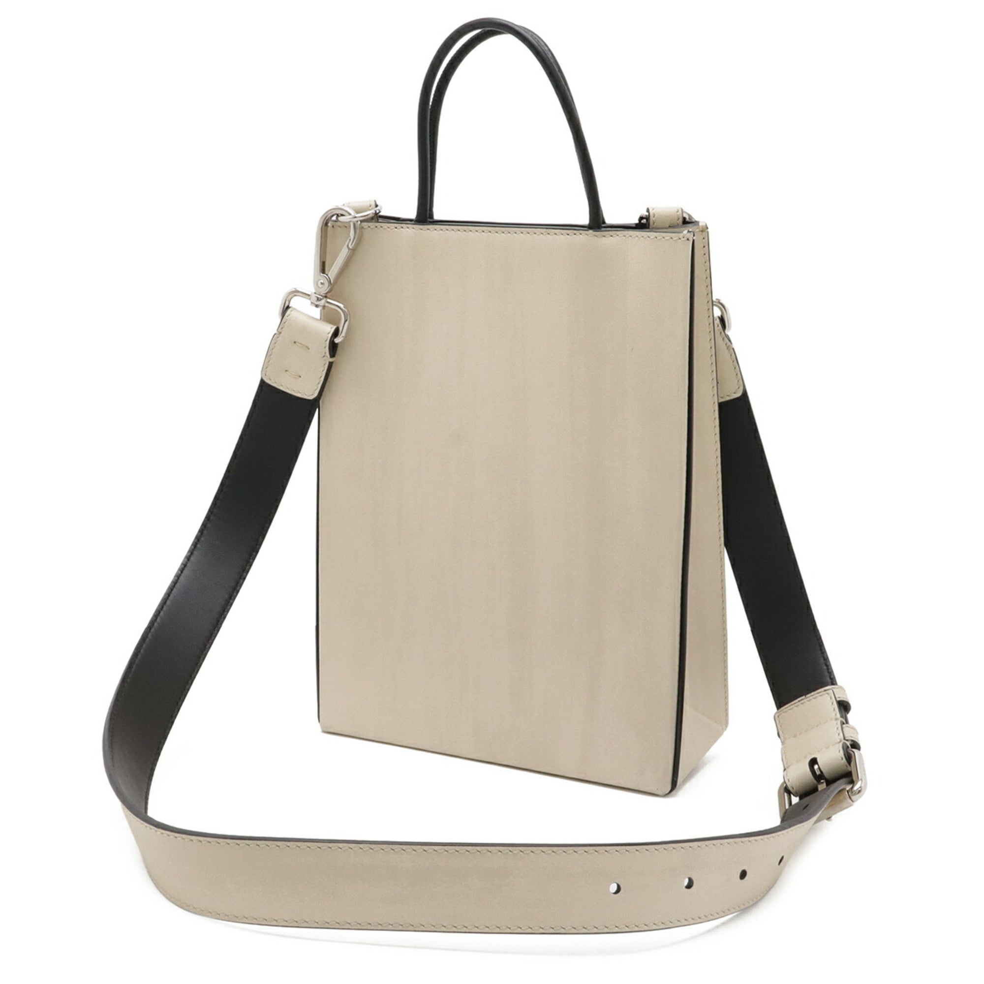 Fendi Beige Black Leather Handbag Shoulder Bag (Pre-Owned)
