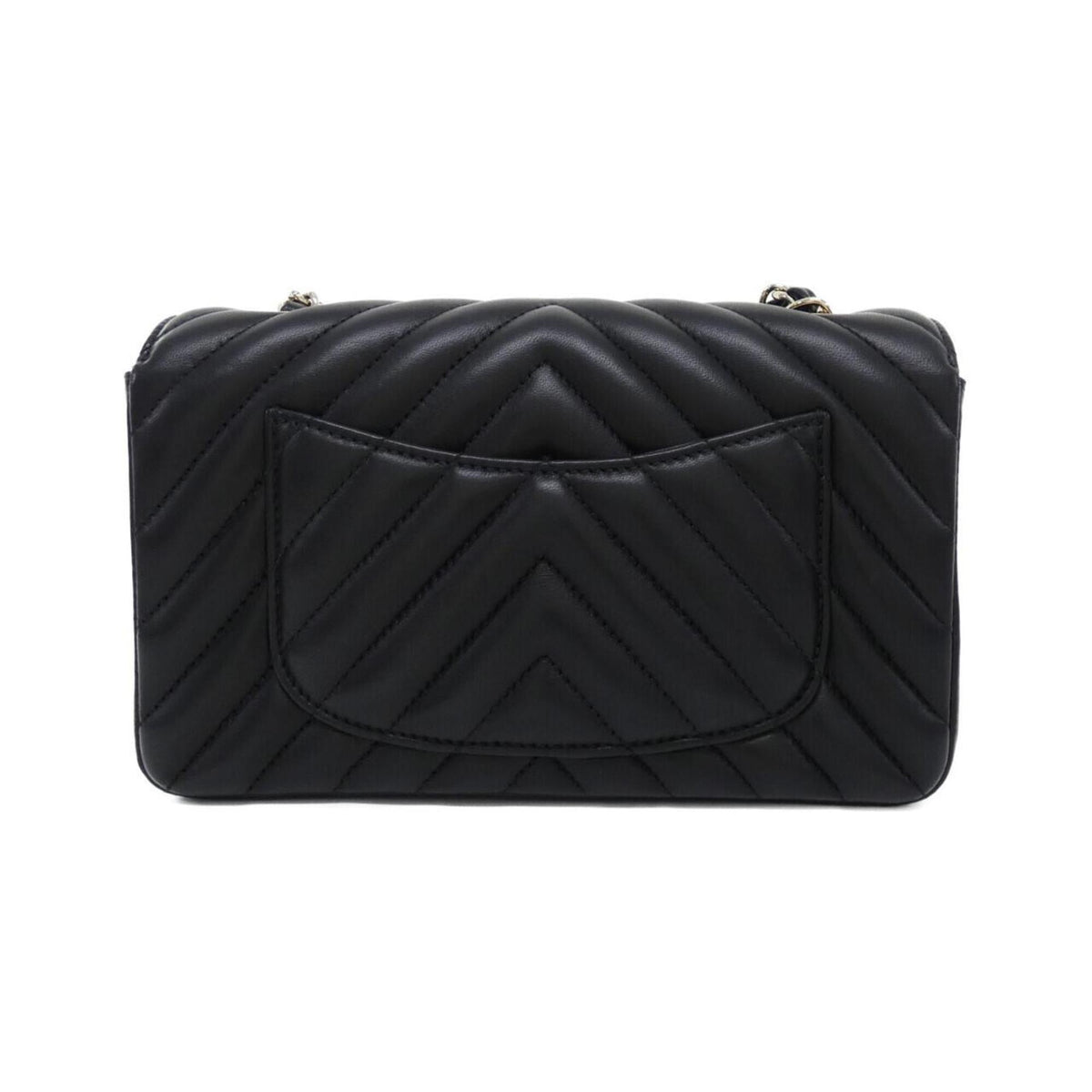 Chanel Black Leather Shoulder Bag (Pre-Owned)
