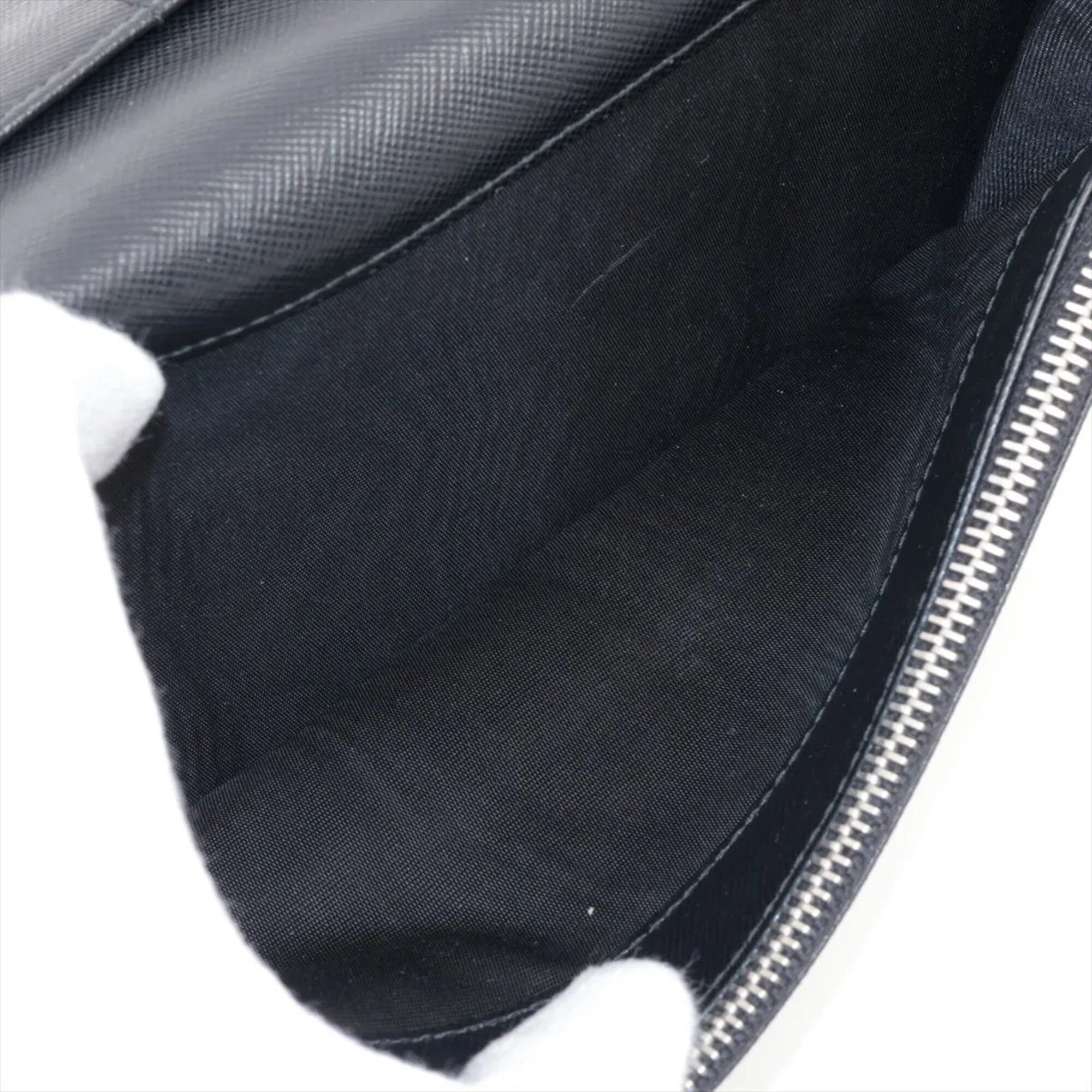 Prada Saffiano Black Saffiano Long Wallet (Bi-Fold) (Pre-Owned)