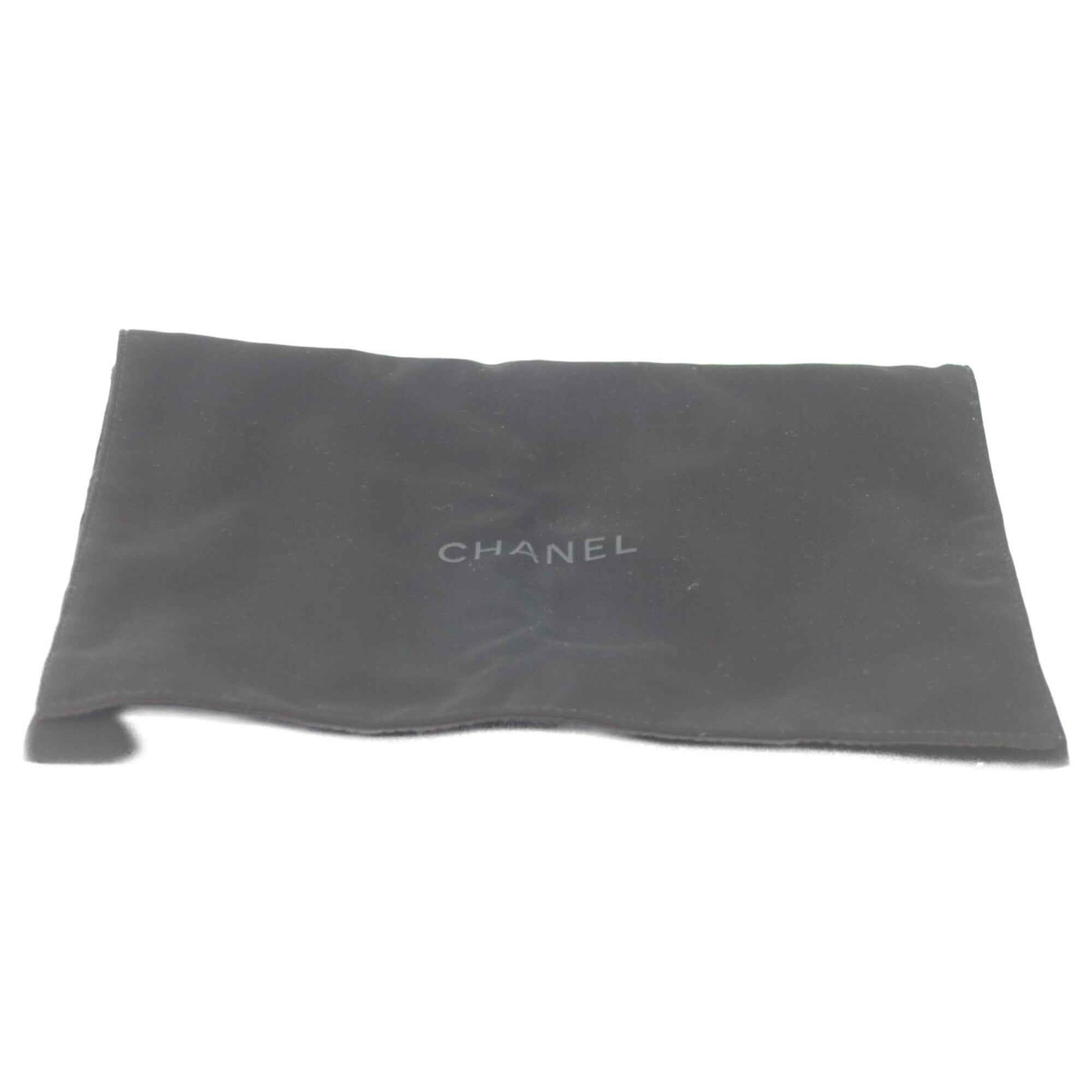 Chanel Black Grained Calfskin Shoulder Bag (Pre-Owned)