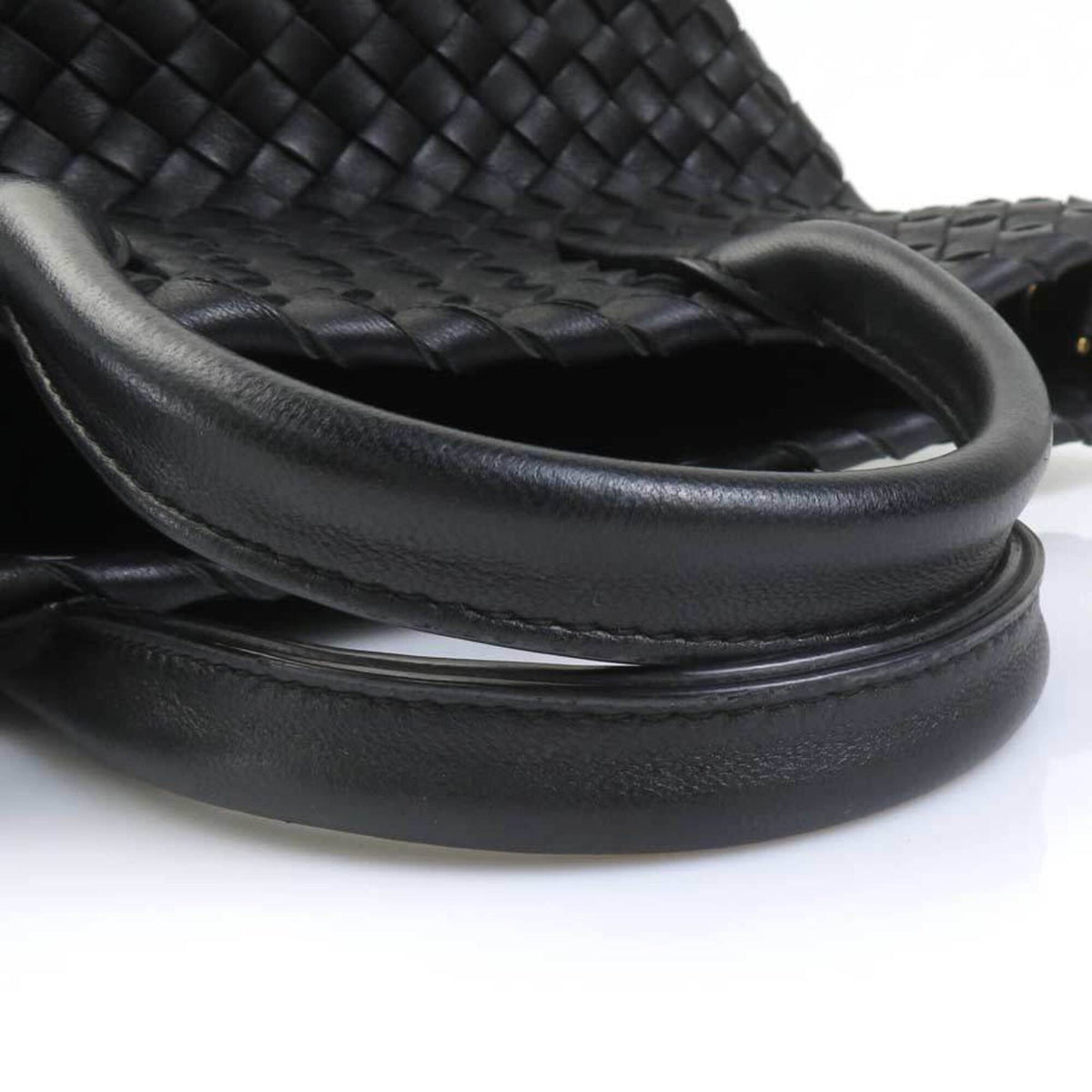 Bottega Veneta Black Intrecciato Handbag Shoulder Bag (Pre-Owned)