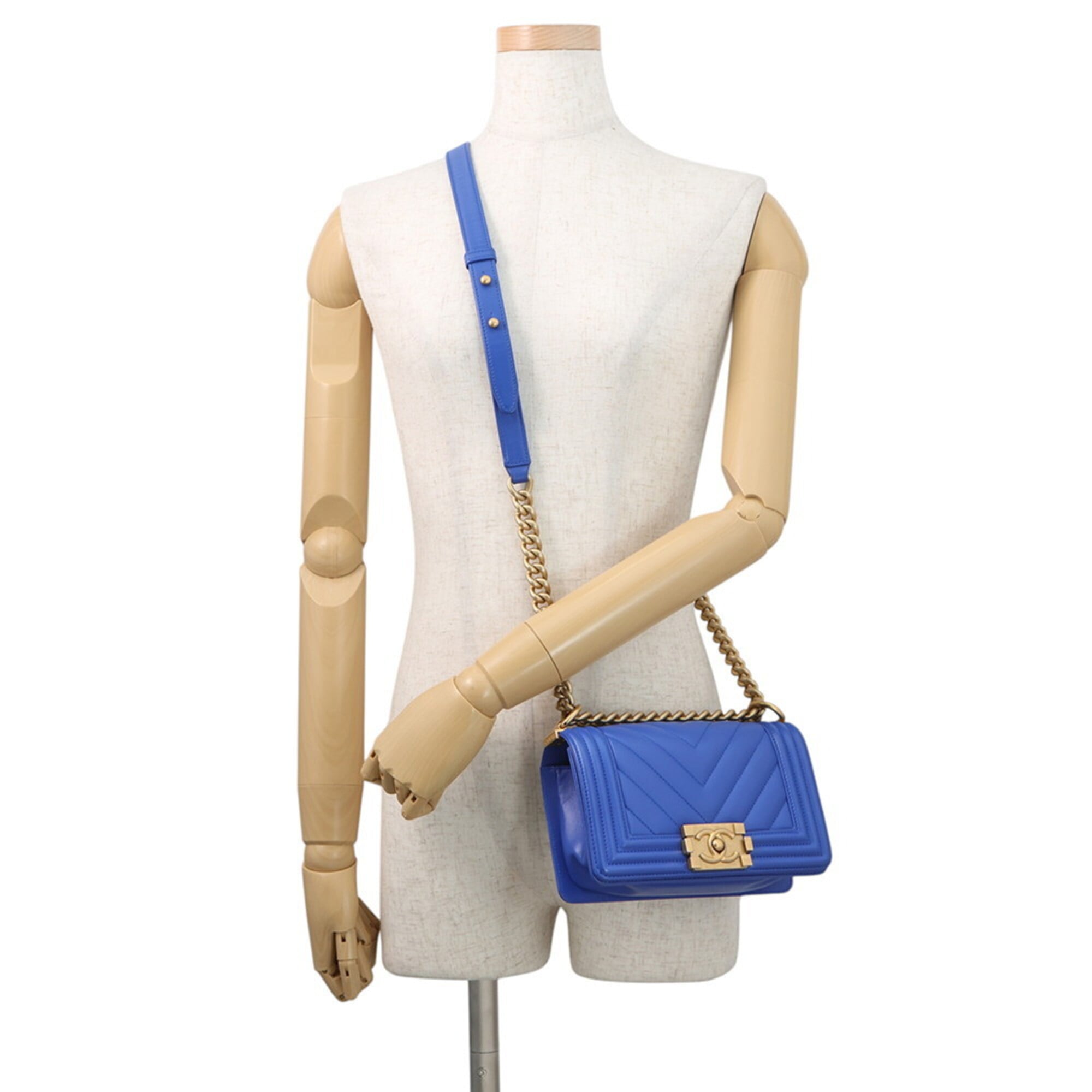 Chanel Blue Handbag Shoulder Bag (Pre-Owned)