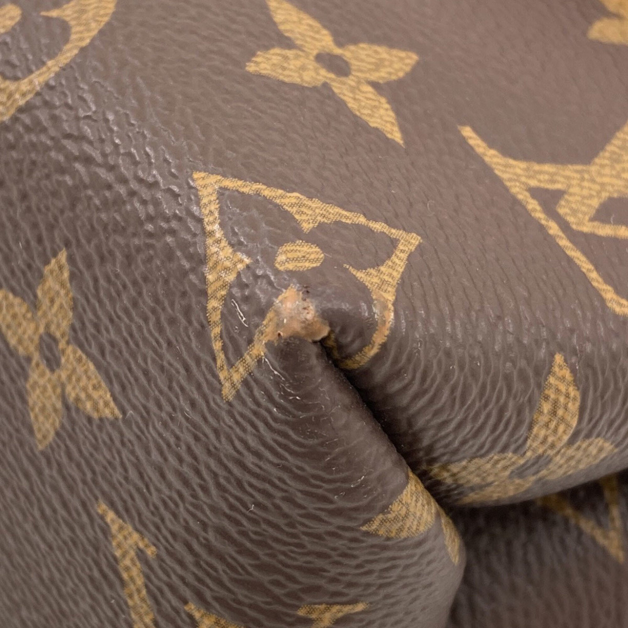 Louis Vuitton Bordeaux Monogram Monogram Canvas Shoulder Bag (Pre-Owned)