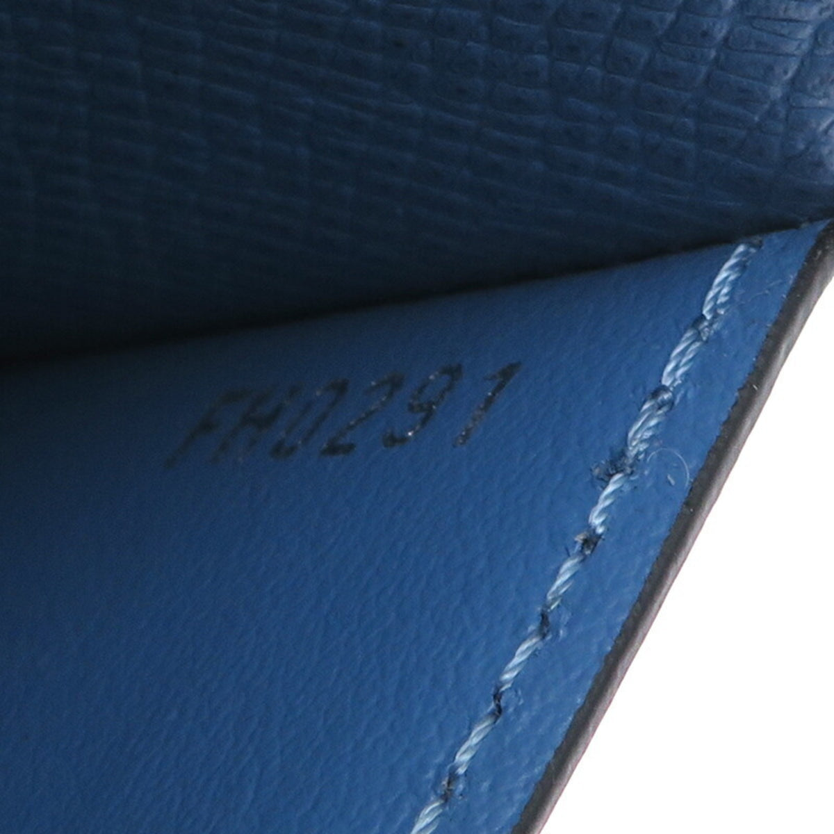 Louis Vuitton Blue Taigarama Card Wallet (Pre-Owned)