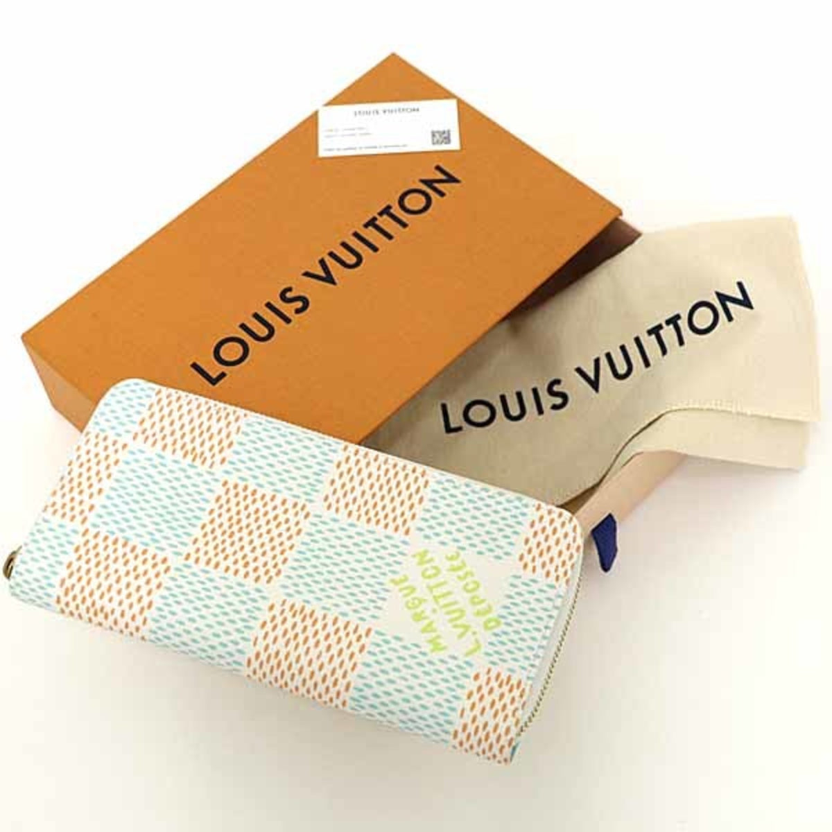 Louis Vuitton Damier Multi-Color White Long Wallet (Bi-Fold) (Pre-Owned)