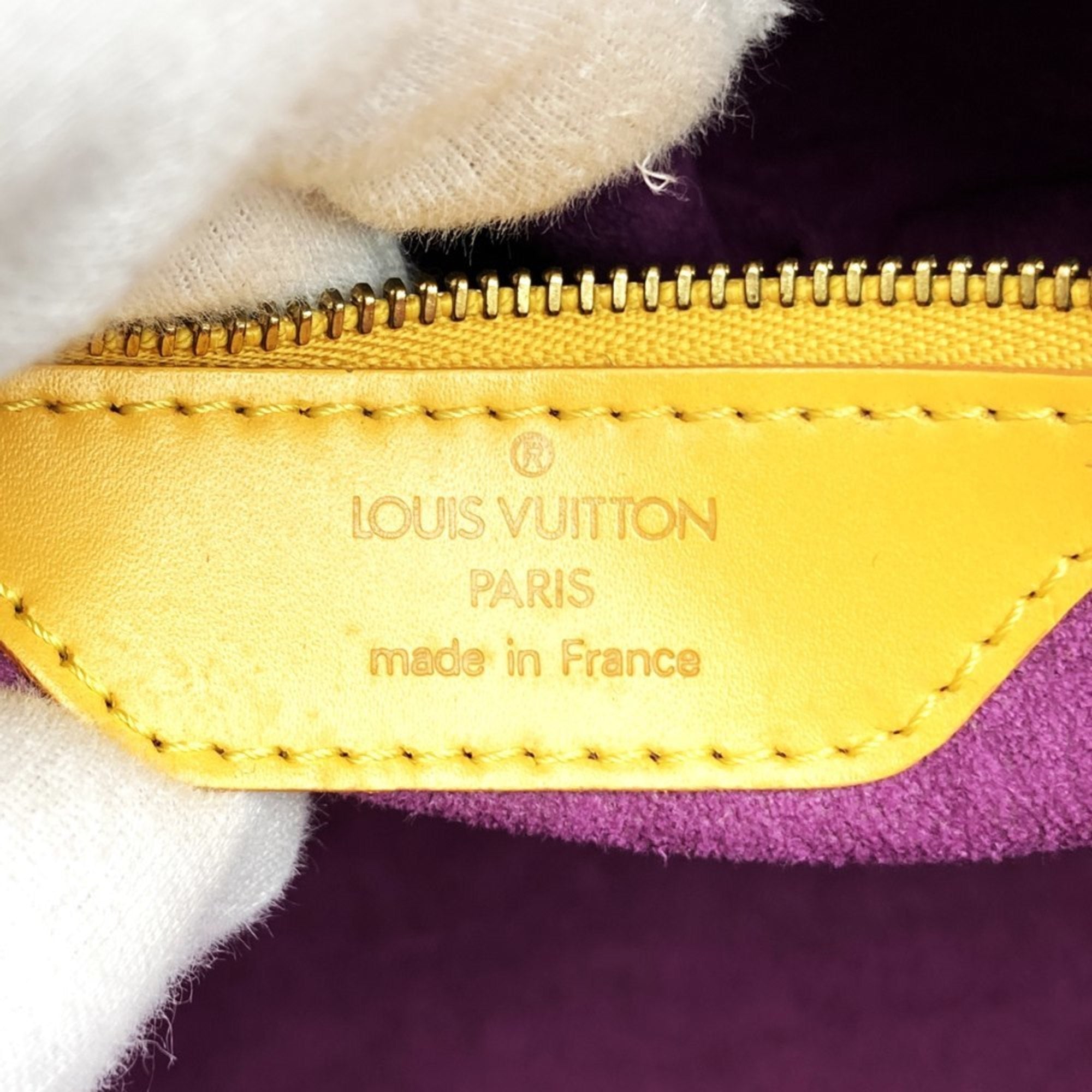 Louis Vuitton Epi Yellow Epi Leather Shoulder Bag (Pre-Owned)