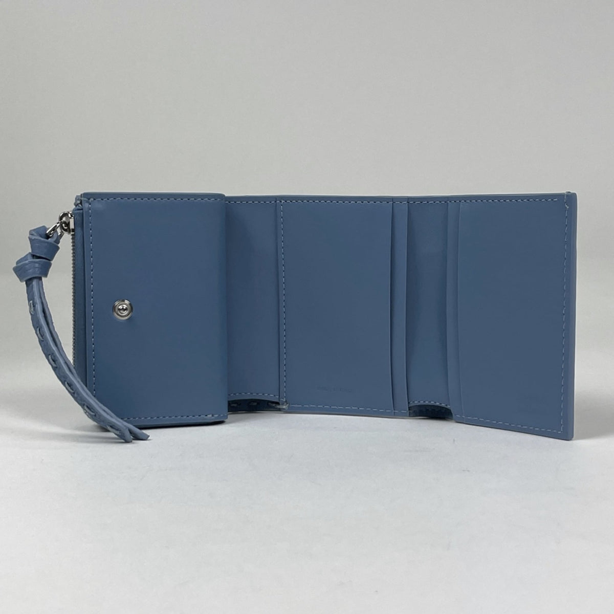 Fendi Blue Leather Wallet (Tri-Fold) (Pre-Owned)