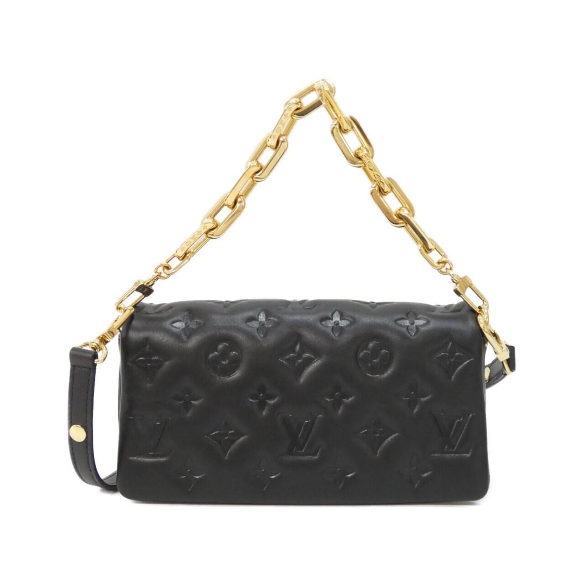 Louis Vuitton Black Leather Pochette Shoulder Bag (Pre-Owned)