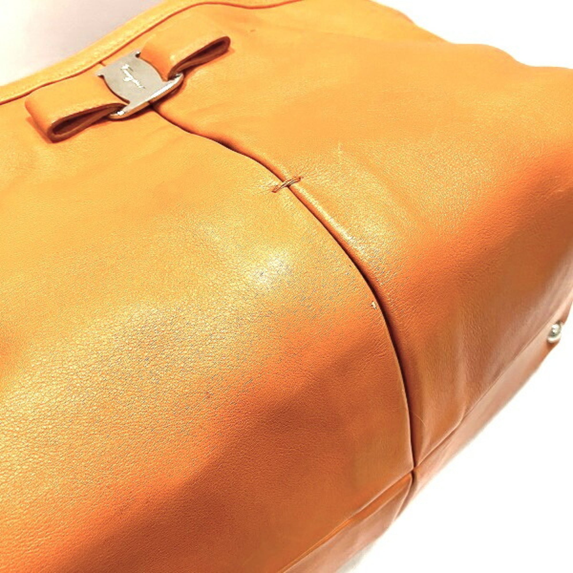 Salvatore Ferragamo Orange Leather Handbag (Pre-Owned)