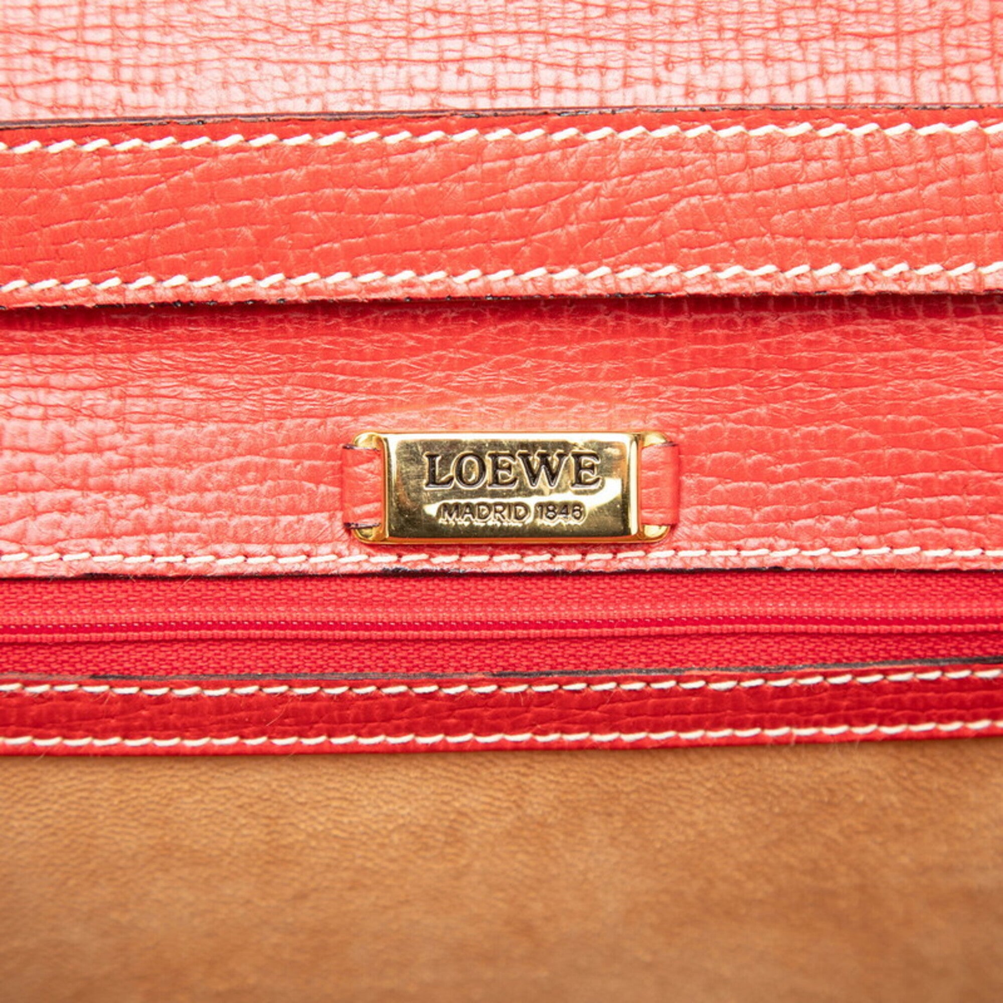 Loewe Red Color Leather Handbag Shoulder Bag (Pre-Owned)