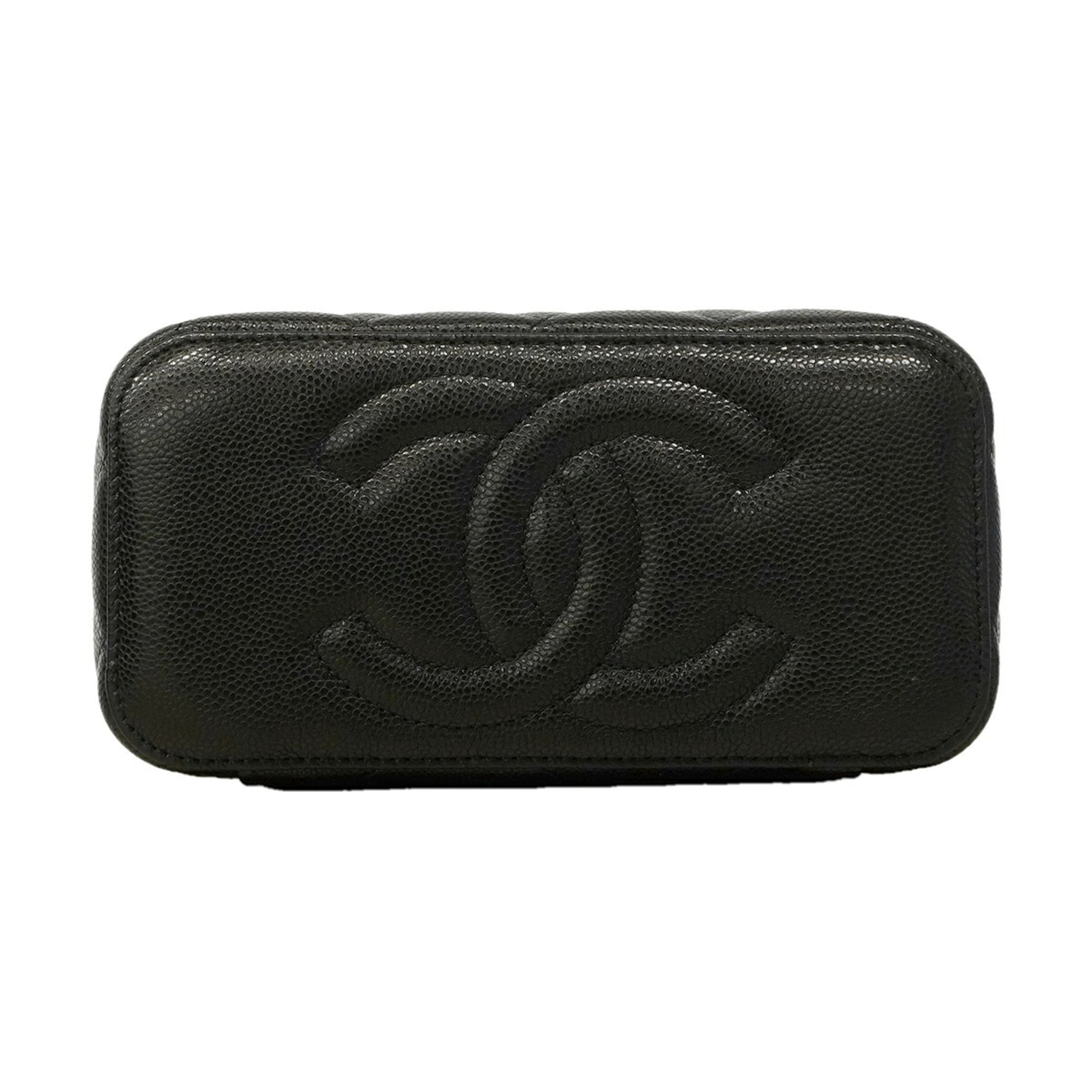 Chanel Black Grained Calfskin Shoulder Bag (Pre-Owned)