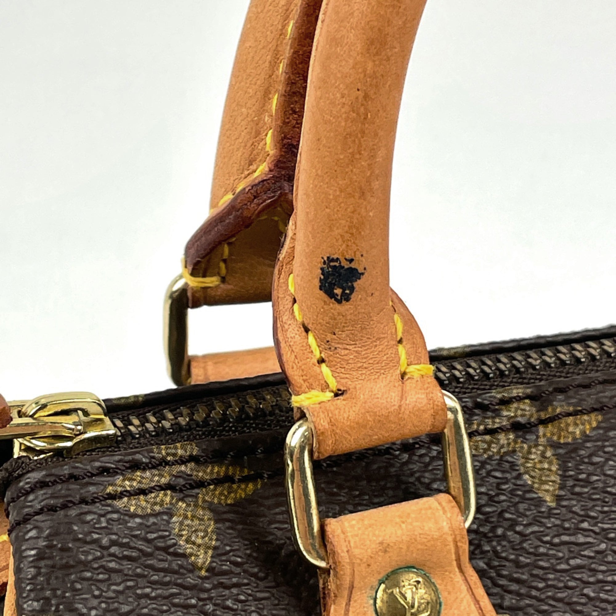 Louis Vuitton Brown Monogram Monogram Handbag (Pre-Owned)